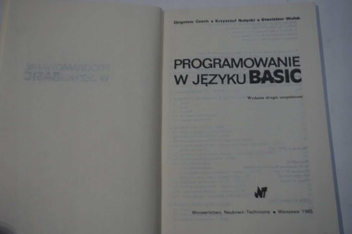 Programowanie w języku BASIC ZBIGNIEW CZECH, KRZYSZTOF NAŁĘCKI, WOŁEK, Tytuł Programowanie w języku BASIC