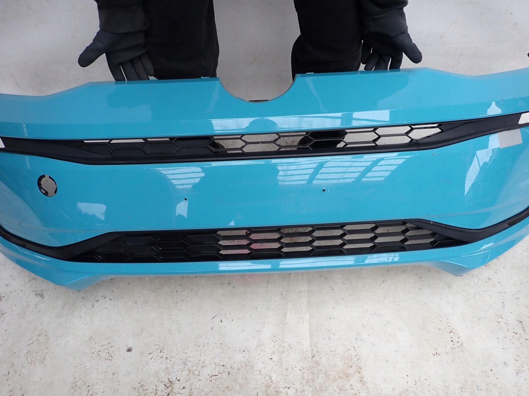 VW E-UP LIFT 19-23 bumper front front