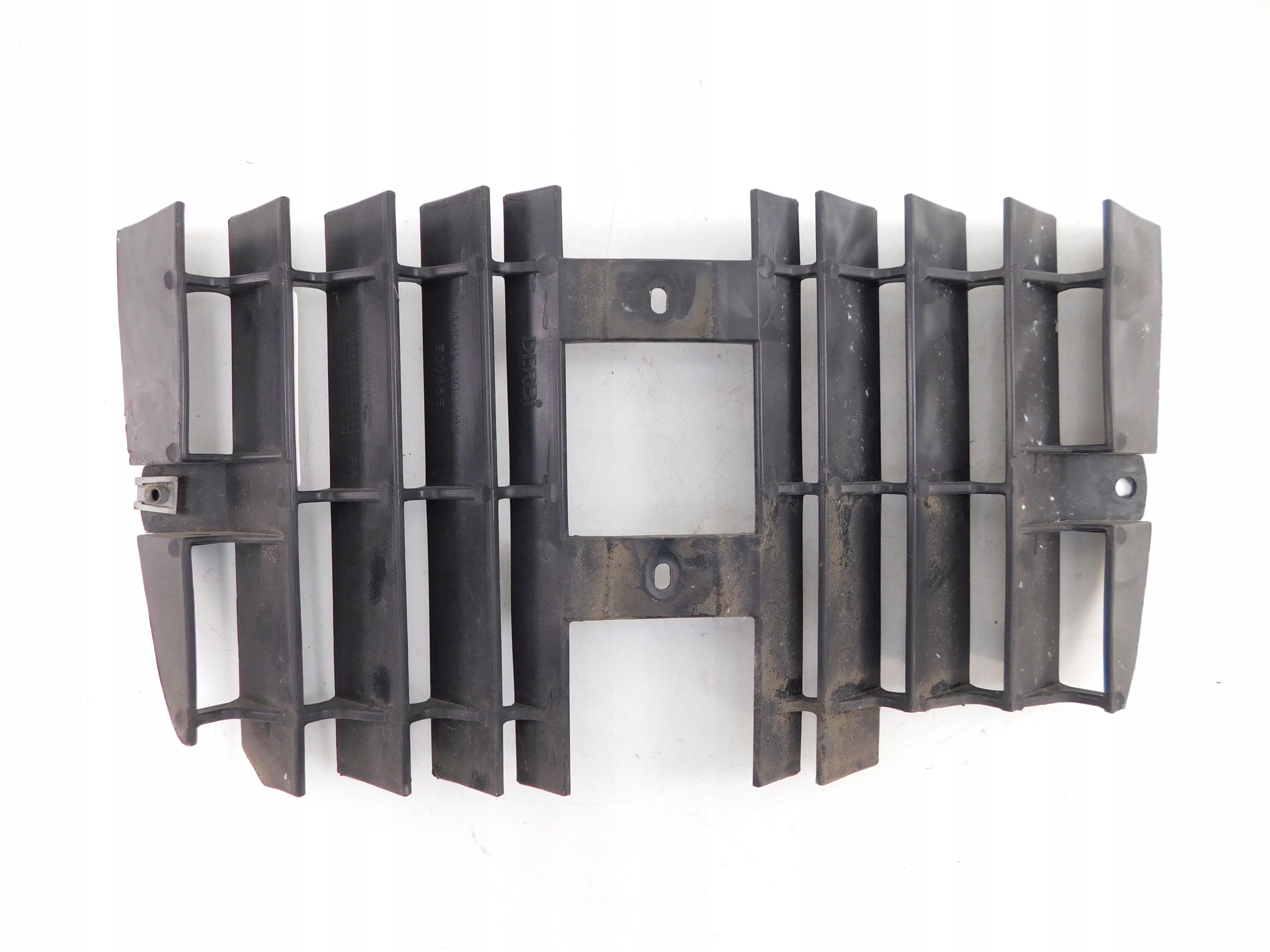 DERBI SENDA 125 OSŁONA CHŁODNICY