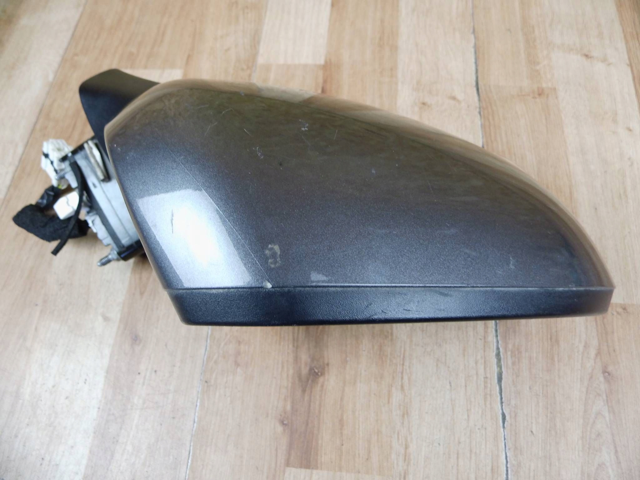 Hyundai Santa Fe mirror right 10 - PIN - 049812