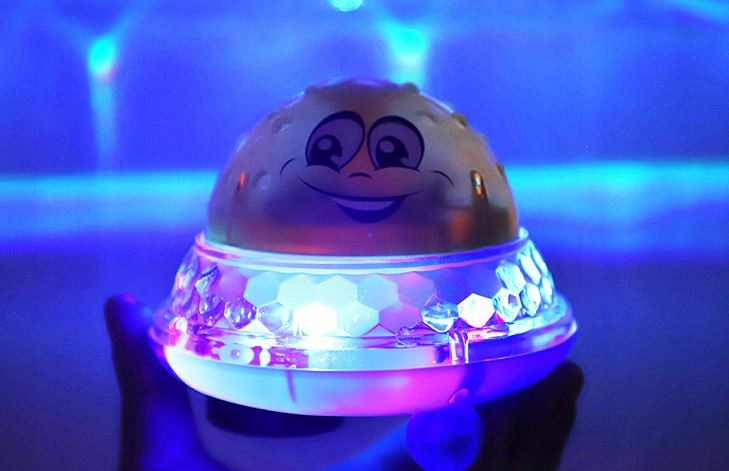 INTERAKTYWNA ZABAWKA DO KĄPIELI OŚMIORNICZKA Marka Iso Trade