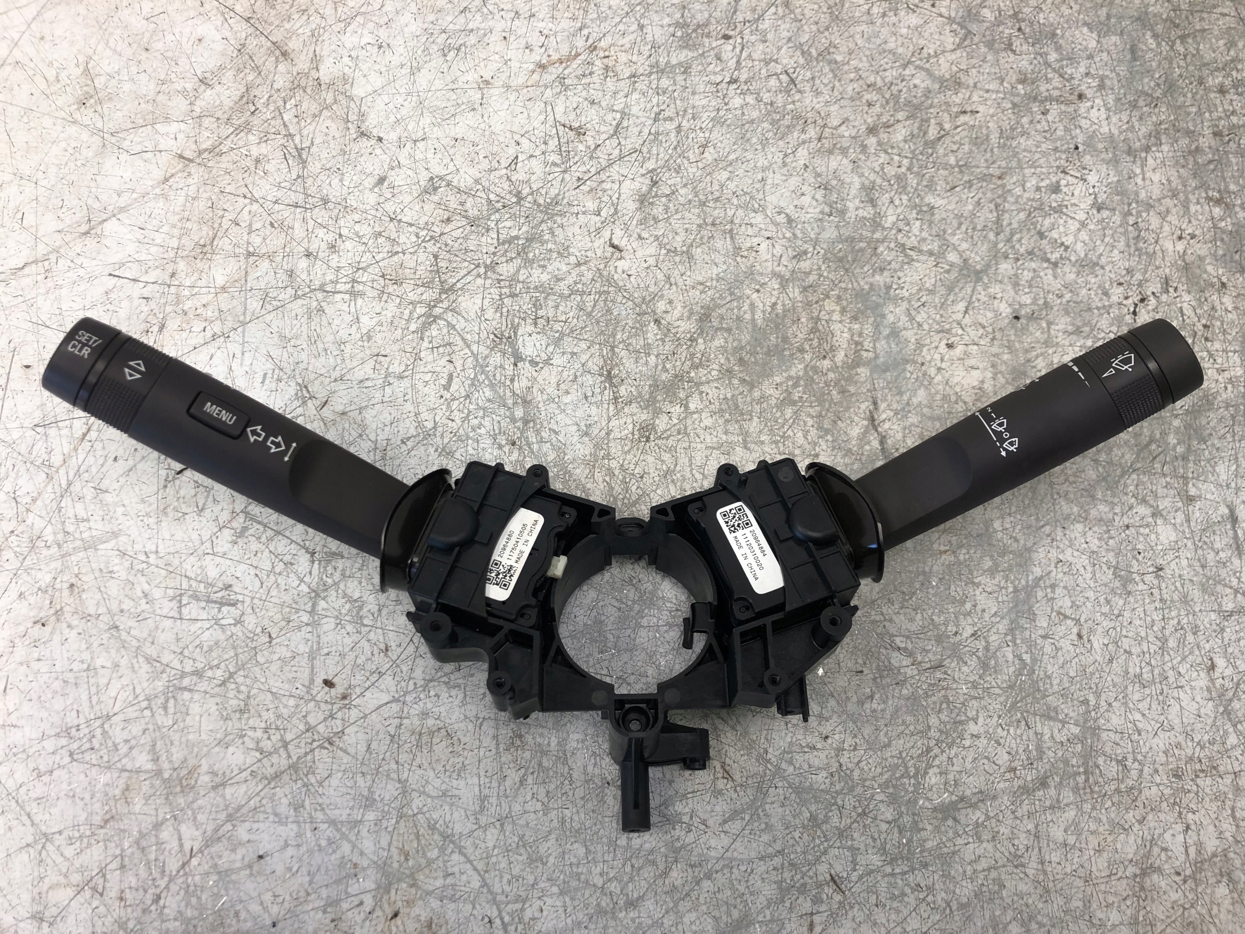 steering wheel levers and controls OPEL INSIGNIA A