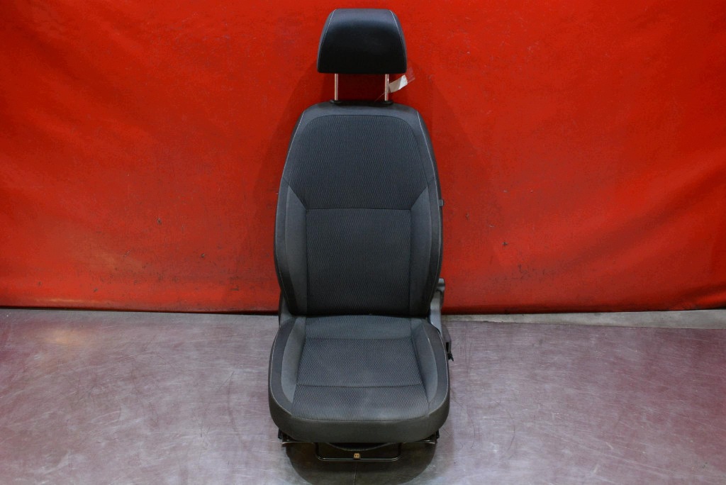 sitz links fahrer EU SKODA RAPID 12-17