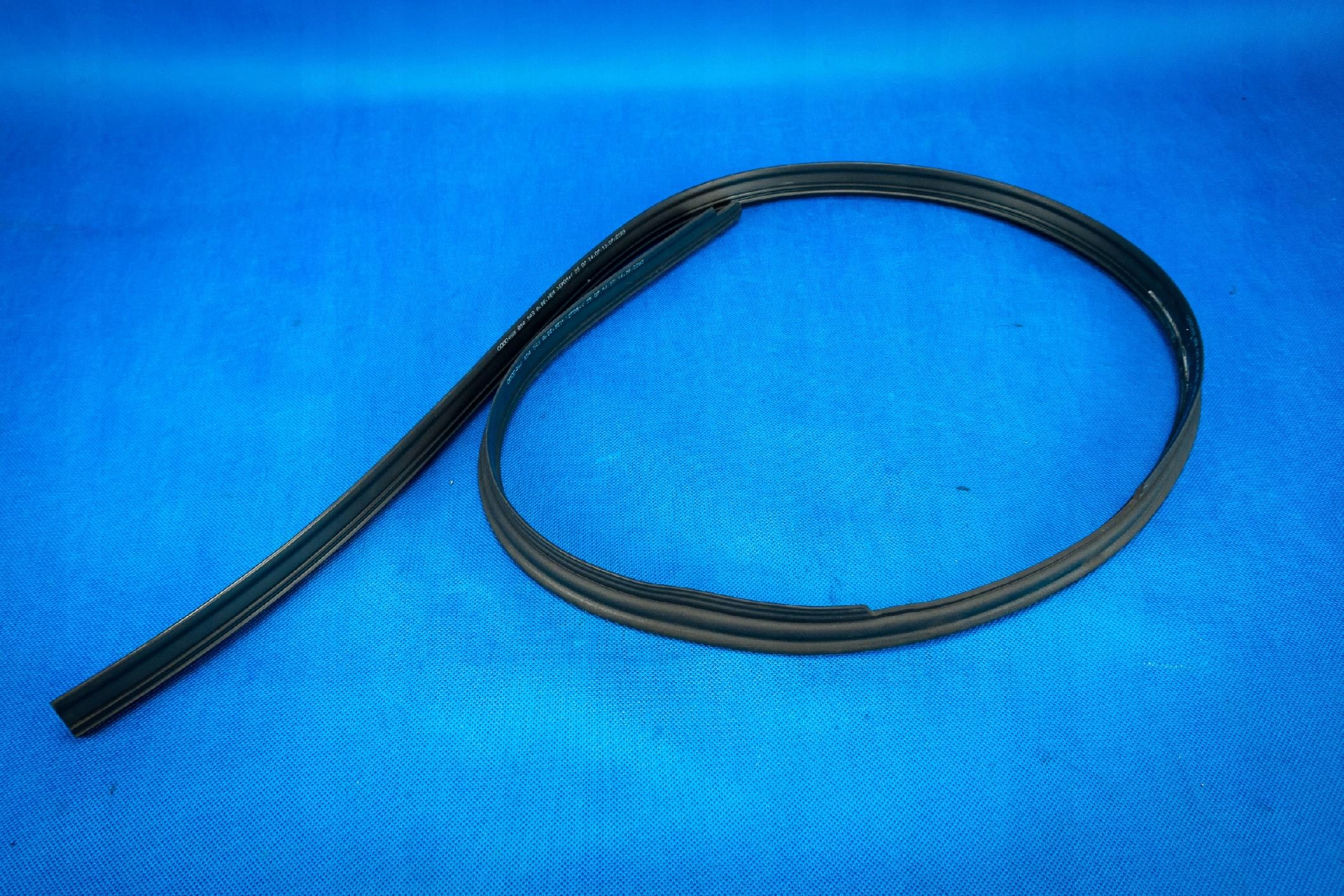 Dichtsatz ramy dach links Audi A7 S7 4G8854543A