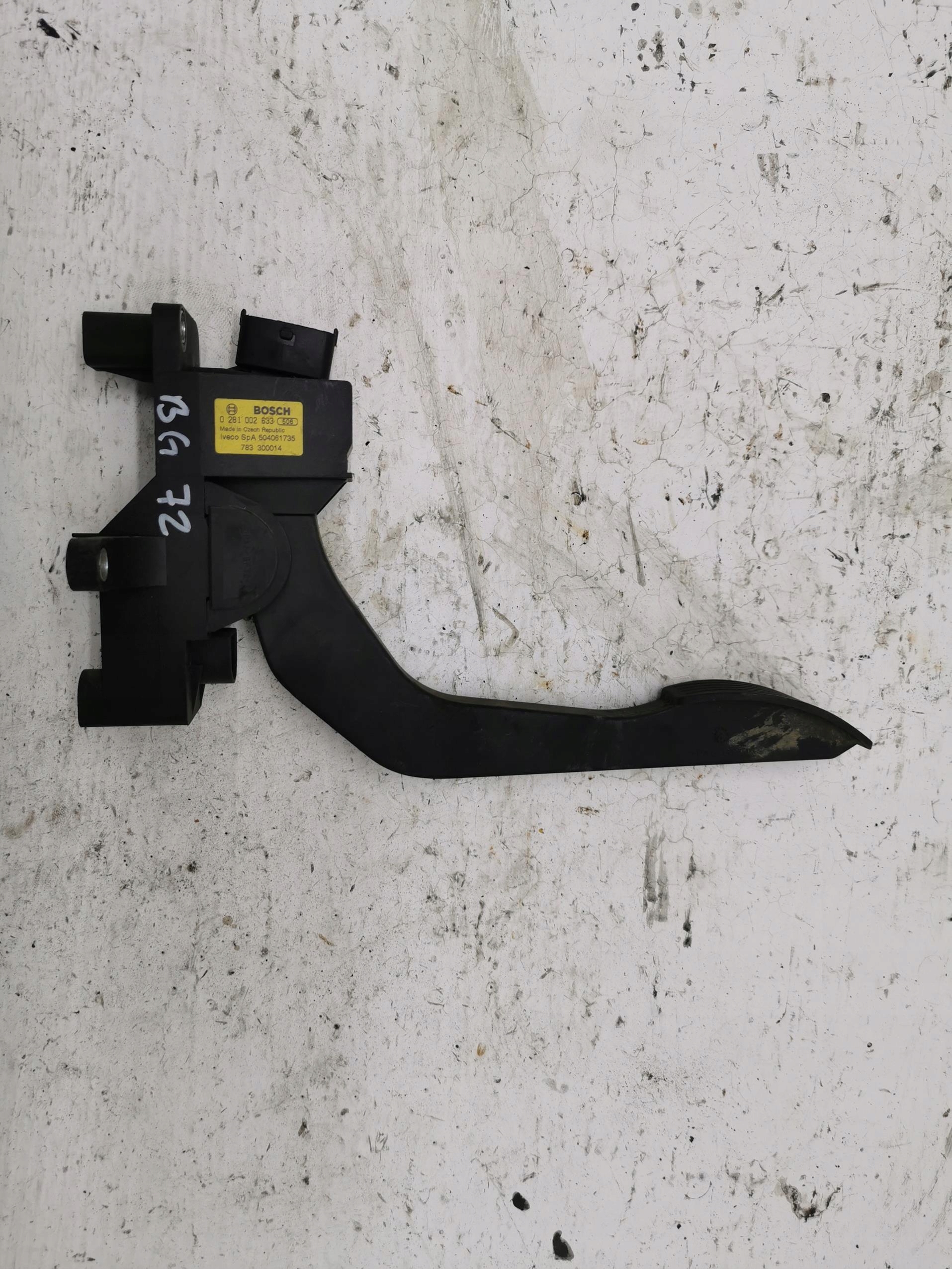 potentiometer Gas IVECO DAILY 2.3 HPI 504061735