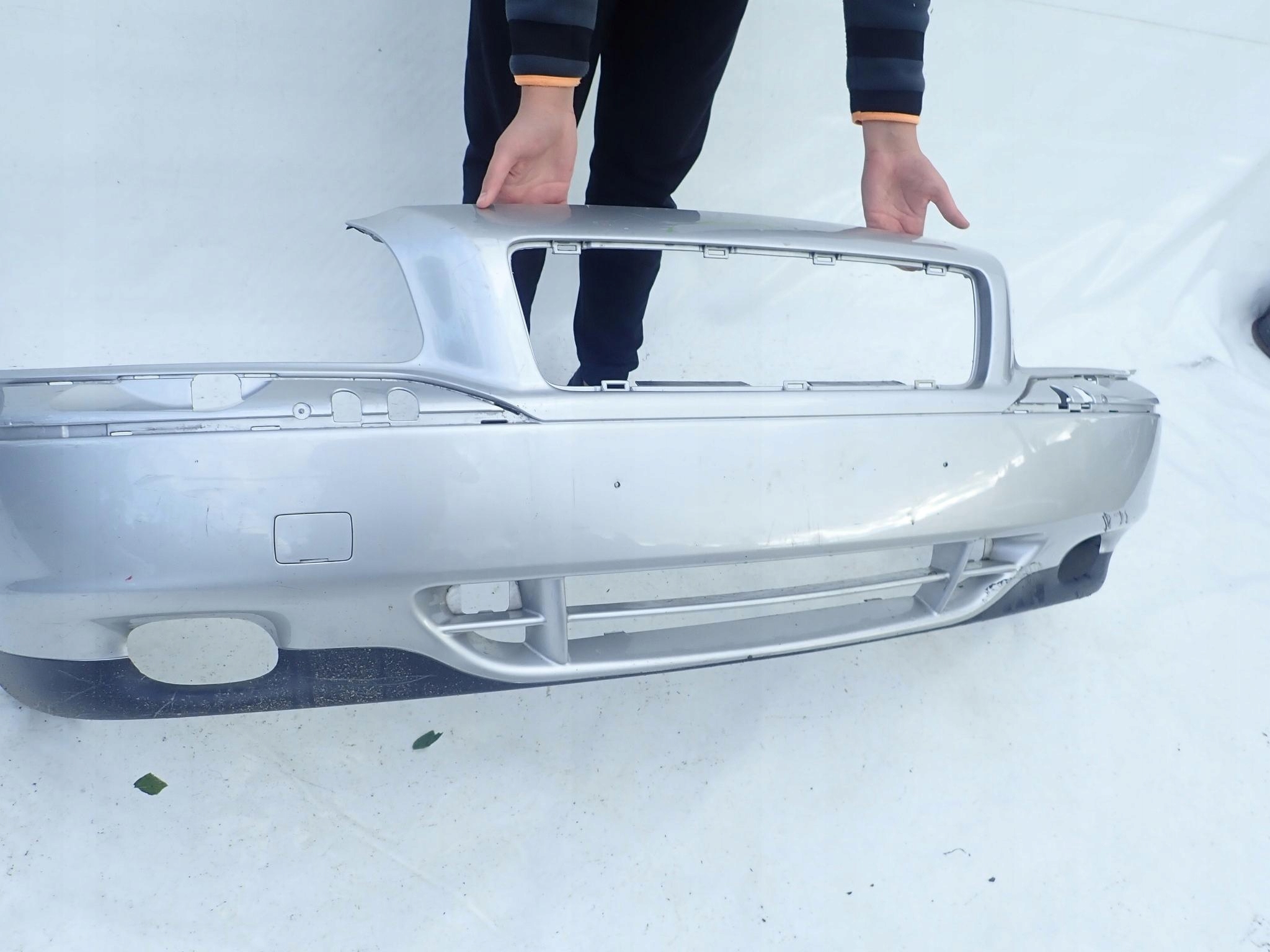 VOLVO S80 and 1 98-04 bumper front front washer