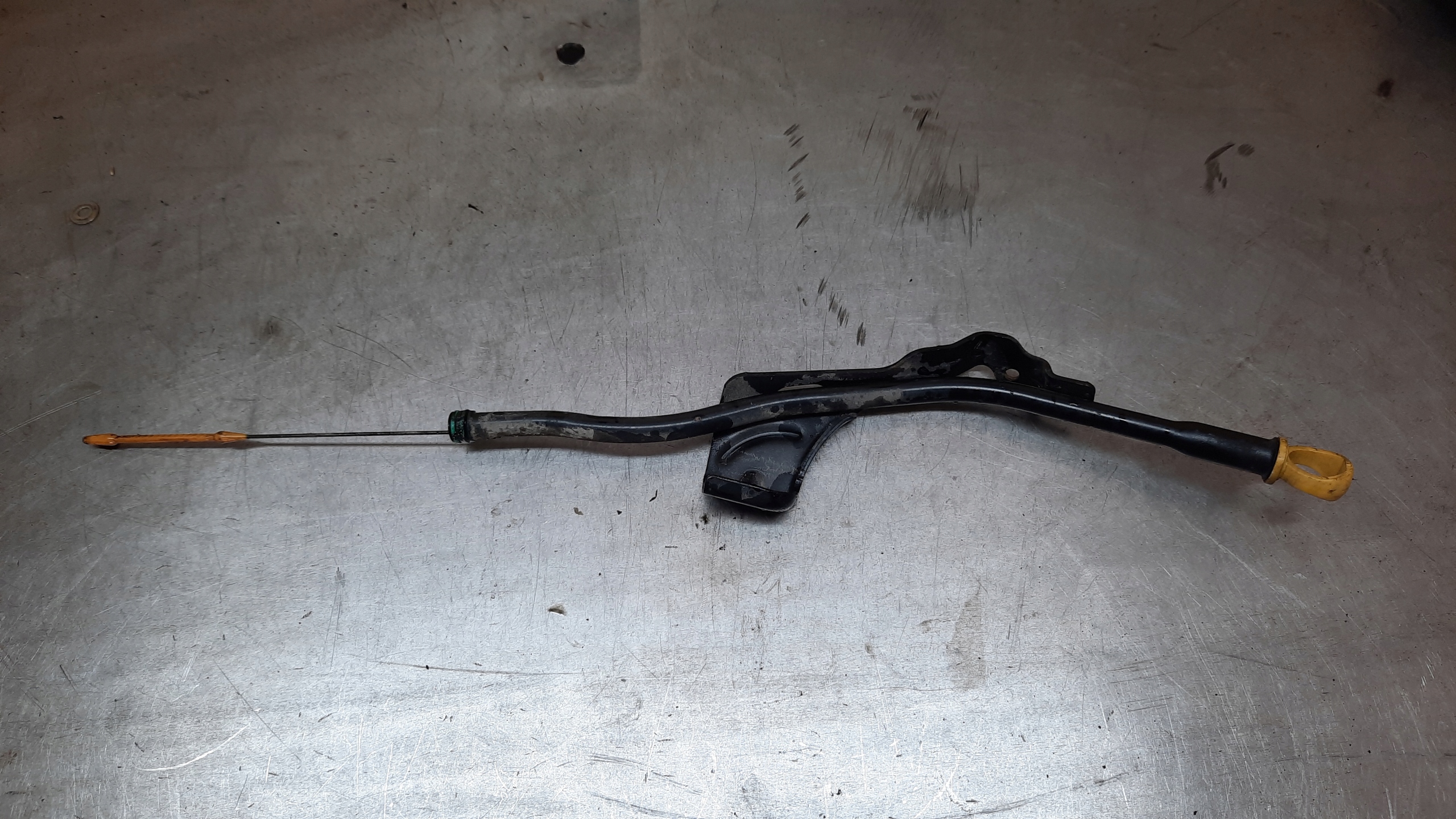 BAGNET OLEJU VOLVO S40 V50 1.6 D2