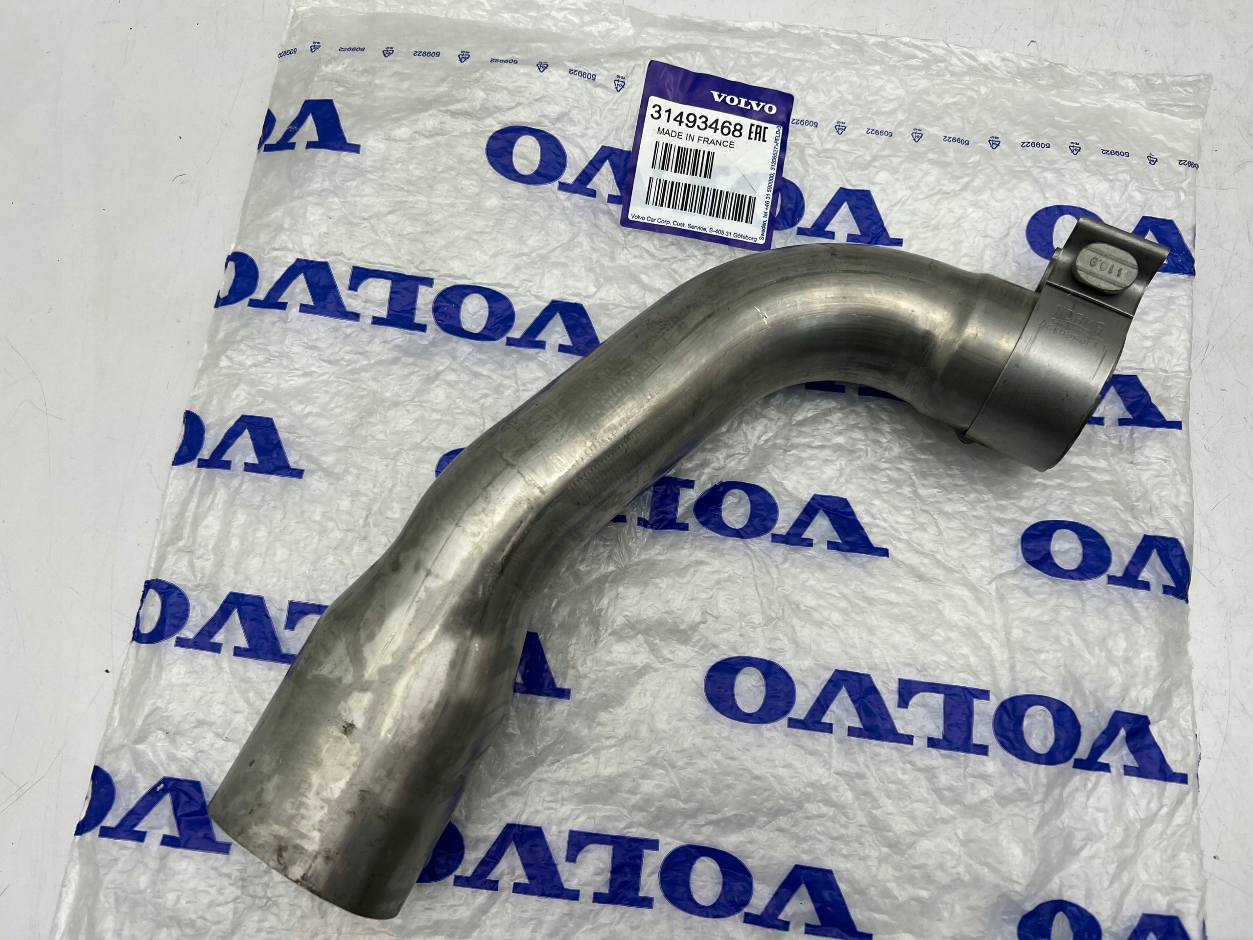 31493468 - VOLVO V60 S60 глушитель наконечник выхлопной трубы