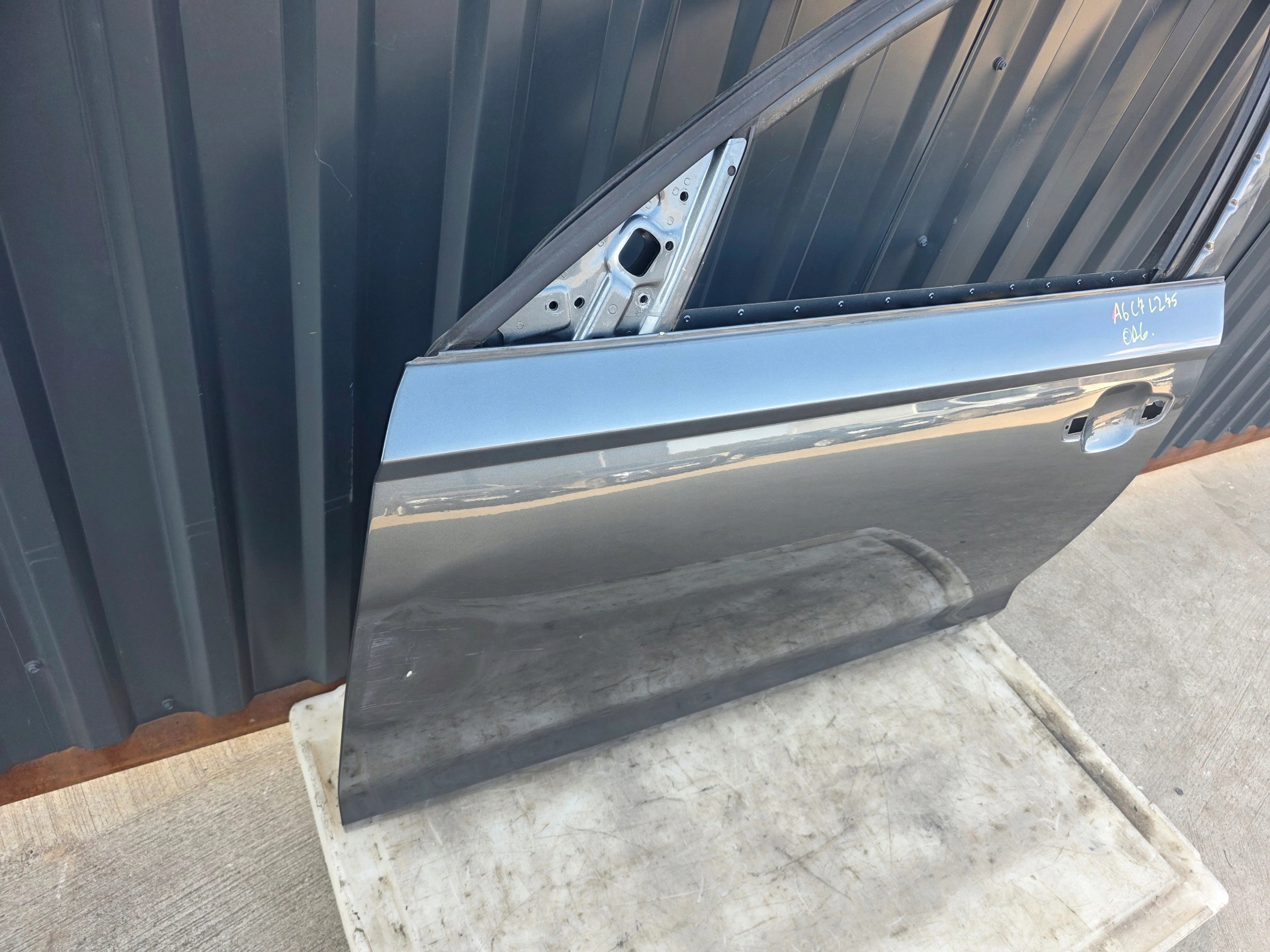 door left front AUDI A6 C7 LZ7S sedan AVANT / KOMBI original 2011-2017 !