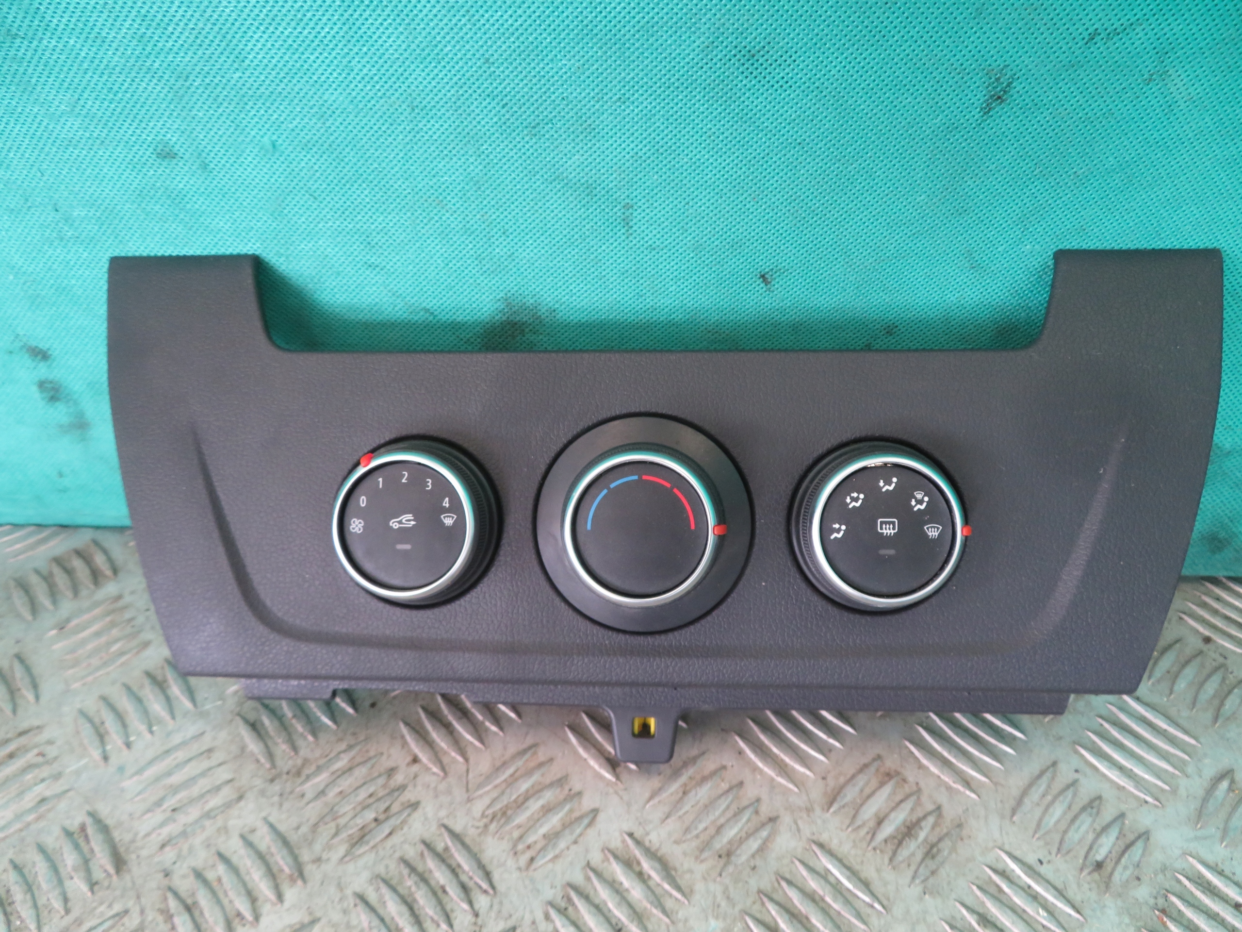 PANEL des lüfters MASTER III MOVANO B 2.3 DCI 21R