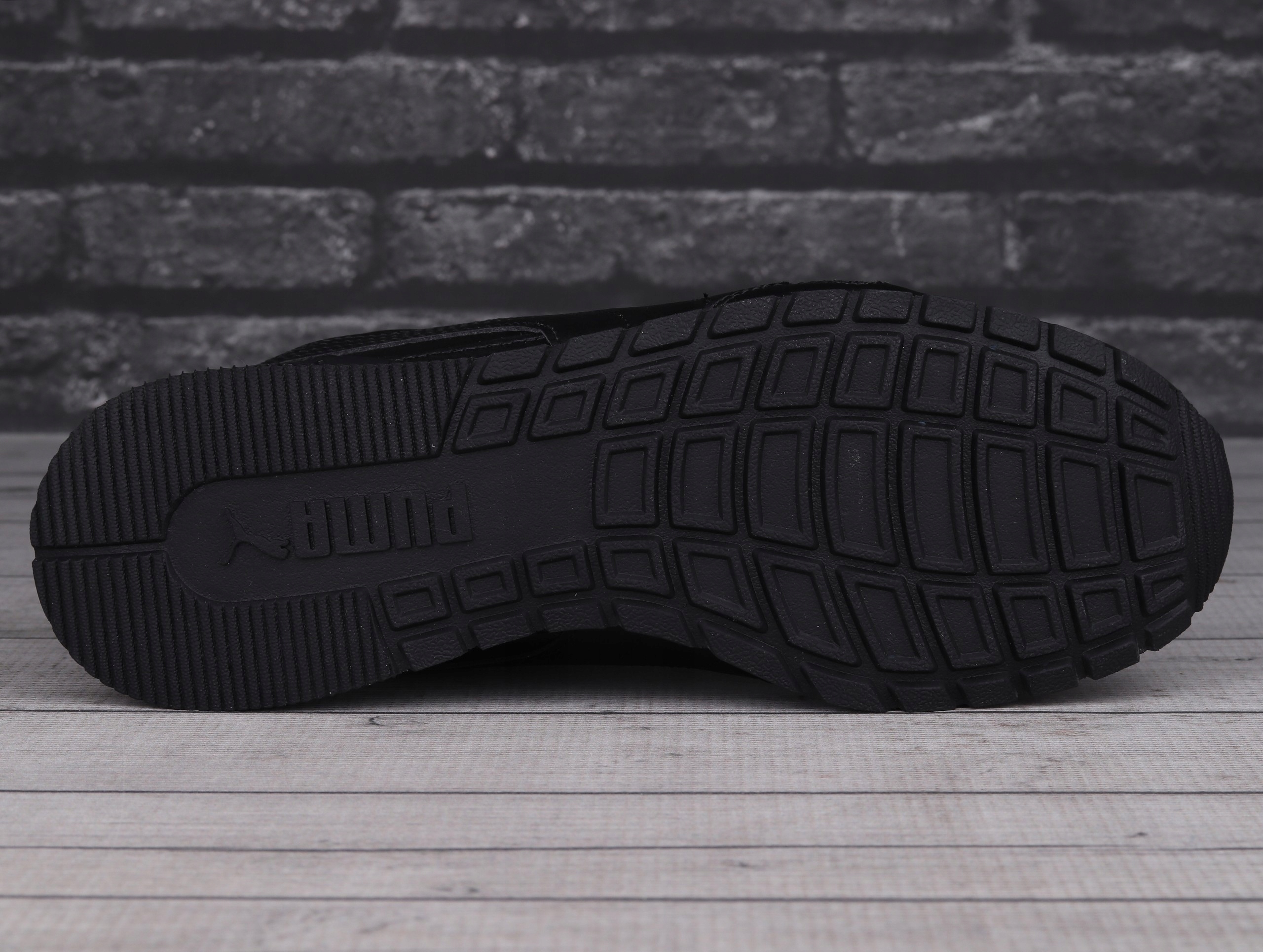 Buty męskie, sneakersy Puma ST RUNNER V3 L BLACK Kolekcja SKÓRA ST RUNNER 42 44