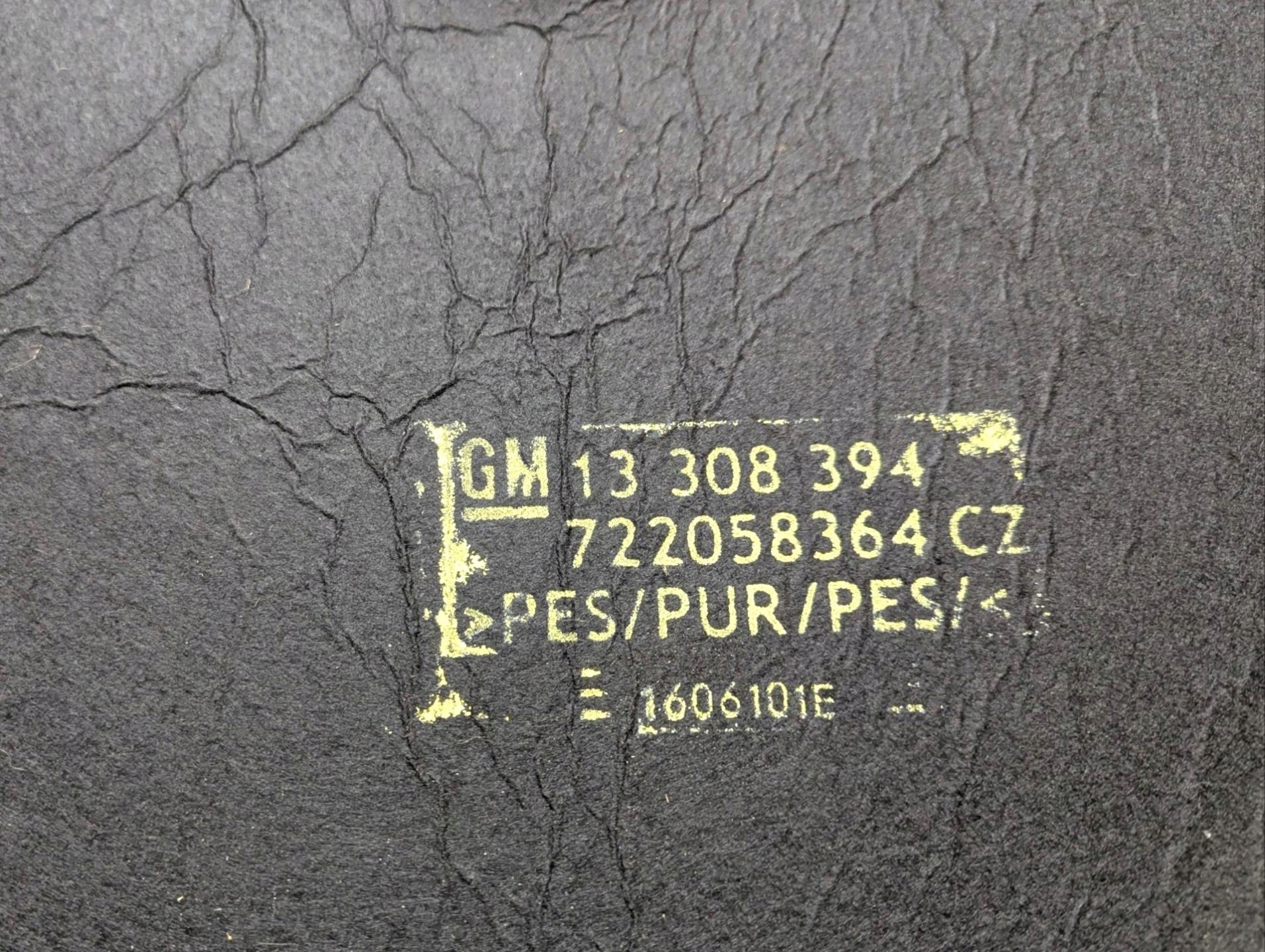 Insonorisation du capot Moteur Opel Insignia A 2010 13308394