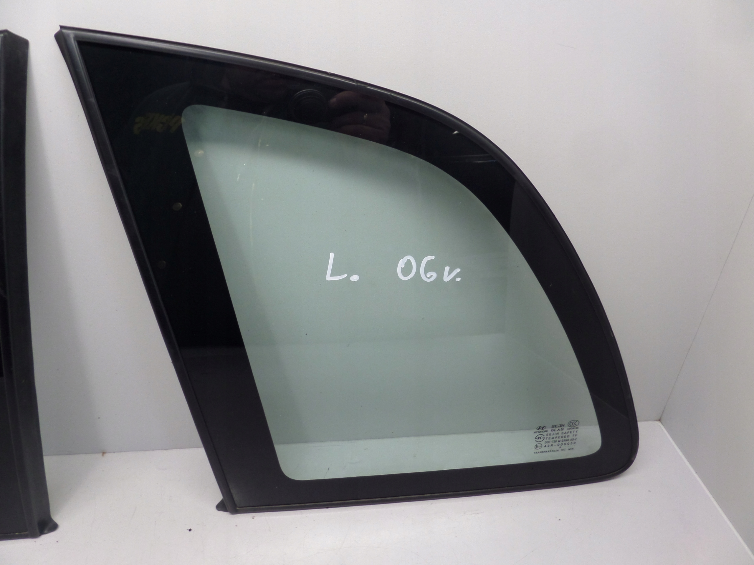 window bodywork left rear part HYUNDAI MATRIX 01-10 2006R