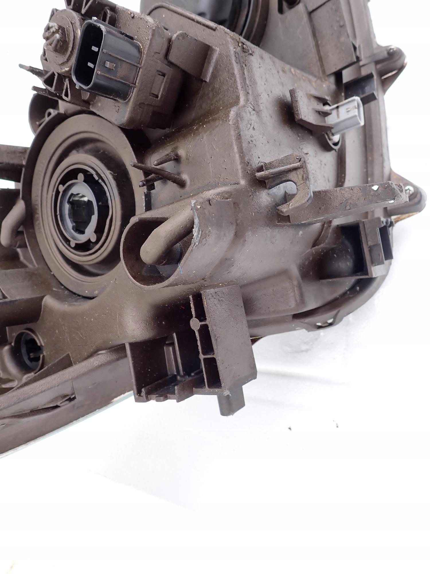 MAZDA 3 III LIFT 16-18 light front front left