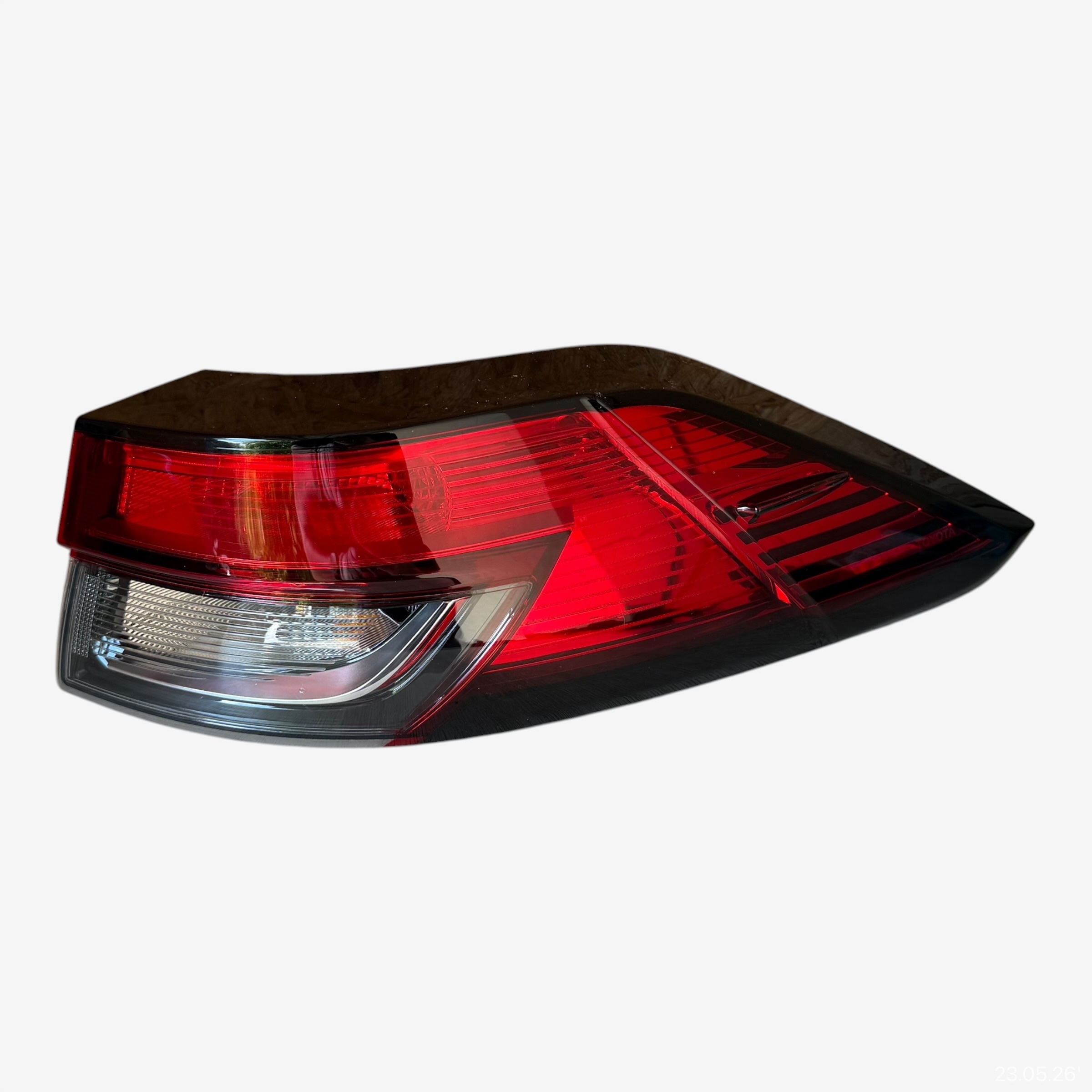 light rear right TOYOTA COROLLA CROSS 2025 ROK