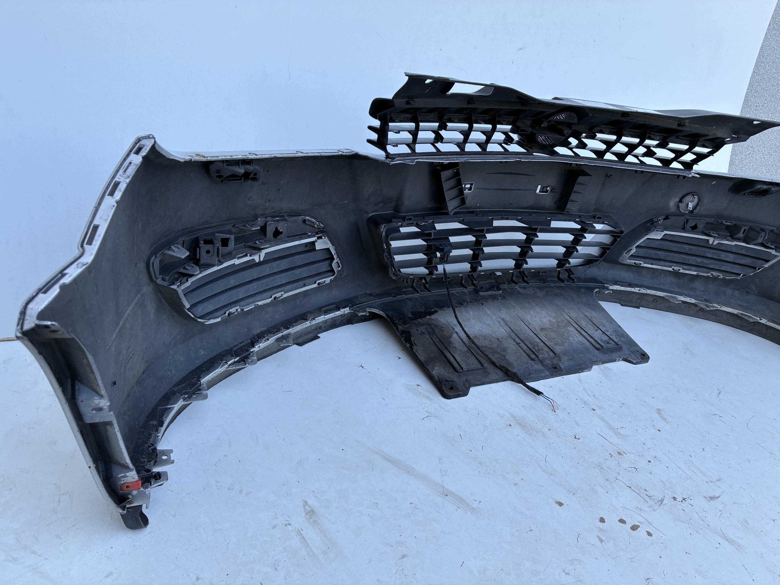 bumper front front Opel ASTRA H Z157 04-09r. ==OEM== Europa