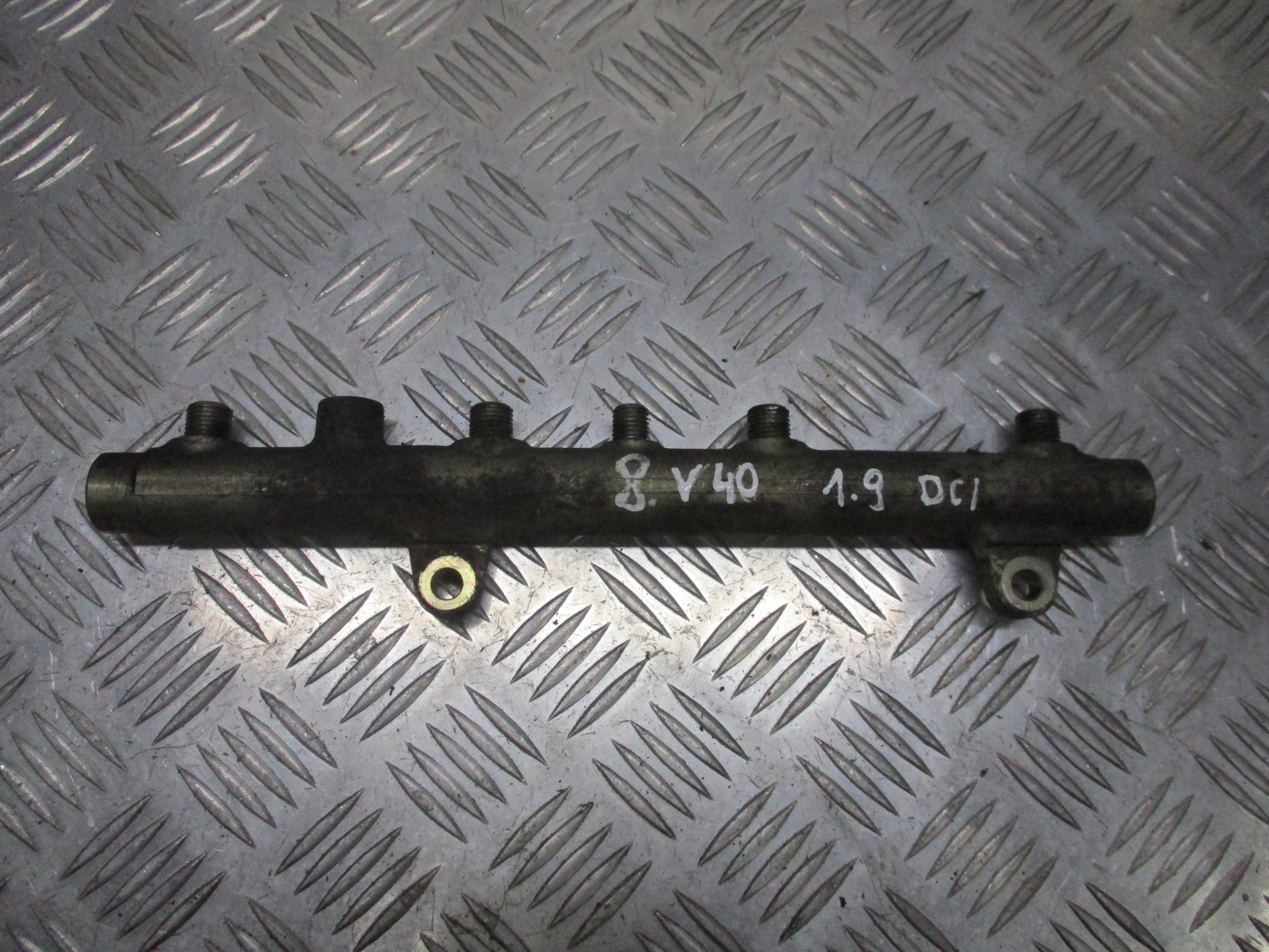 топливная рейка volvo V40 и 1.9 DI 0445214024