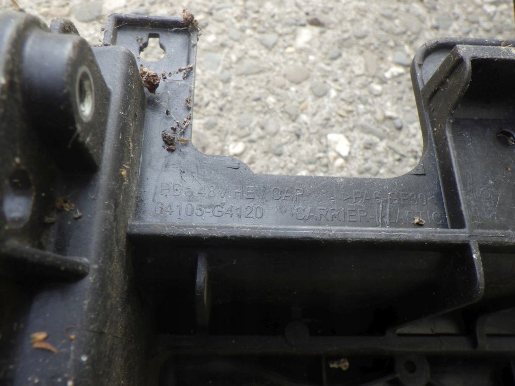 HYUNDAI I30 III 3 17- 64105-G4120 support panel for radiators pillar