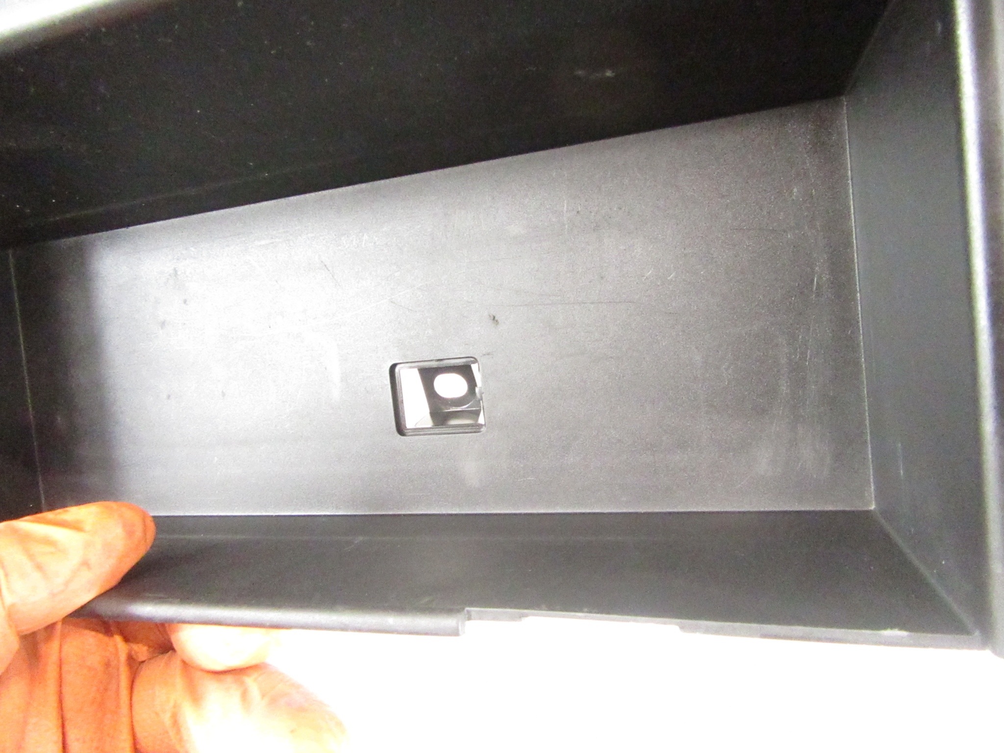 cover passenger compartment boot left left rear part sump BMW 5 e61 Kombi Touring