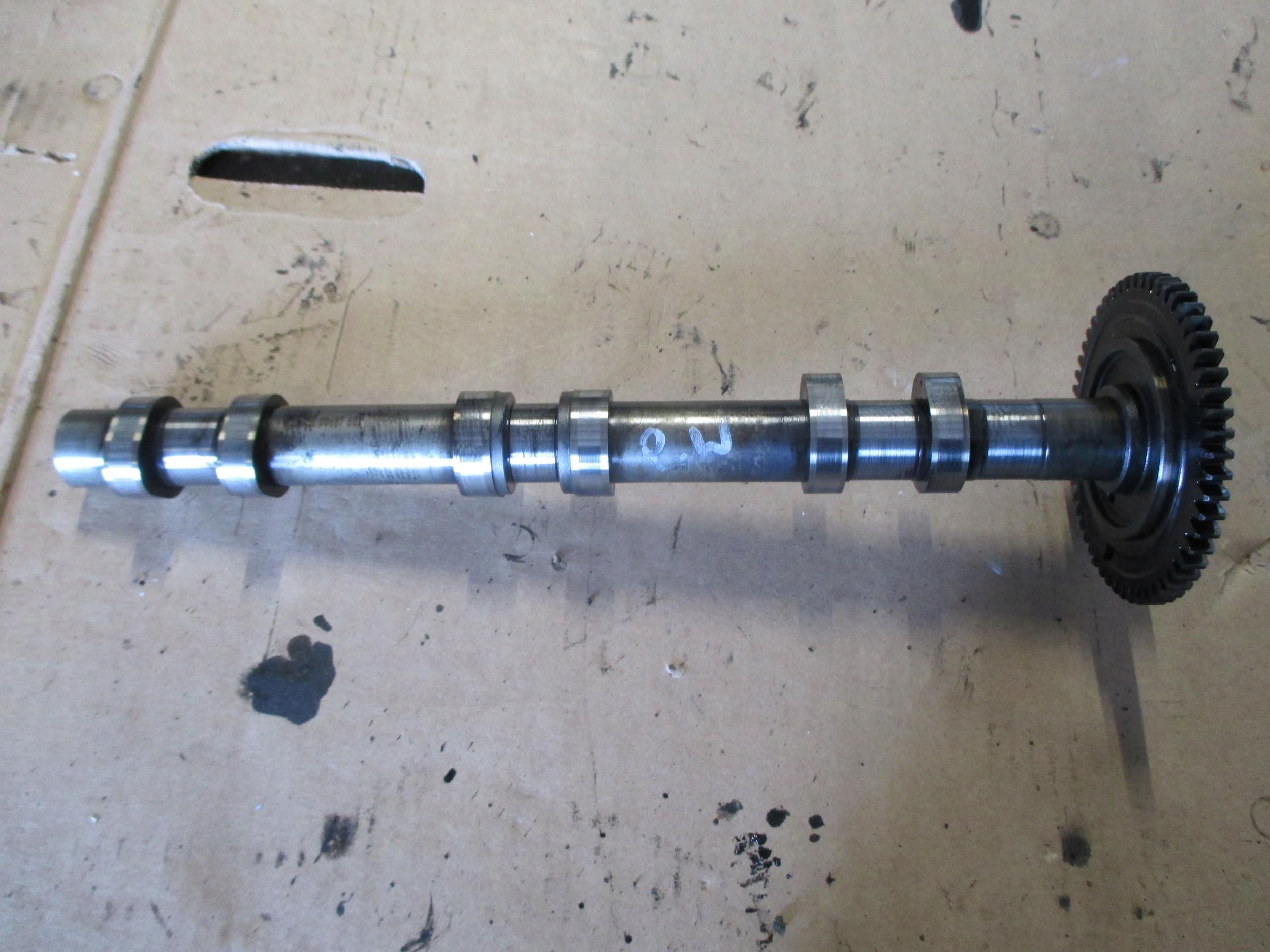 MERCEDES 3.0 V6 320 CDI 642 WAŁEK GŁOWICY PRAWEJ