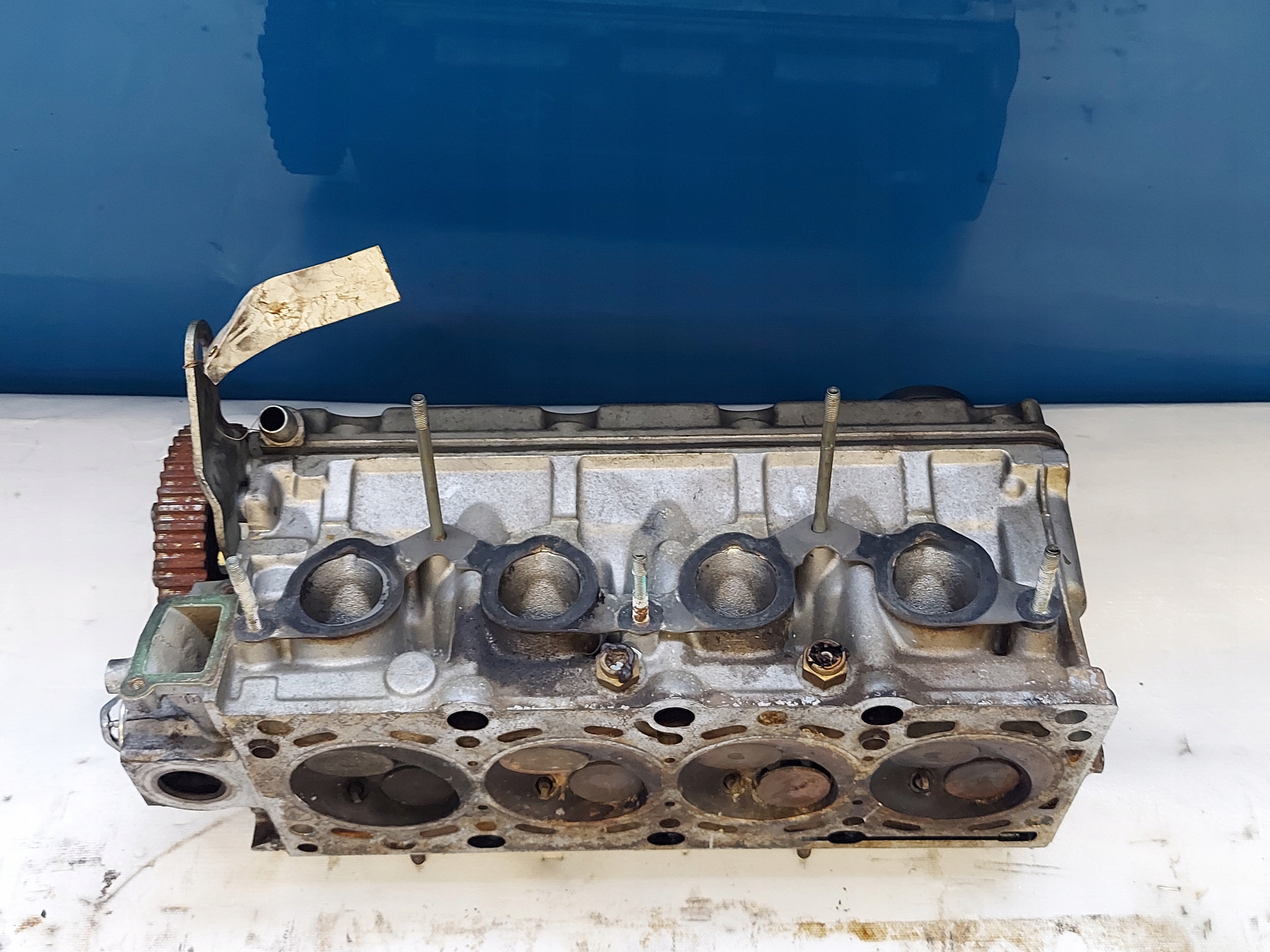 TESTATA BMW E36 E34 1.8 B 1706937111