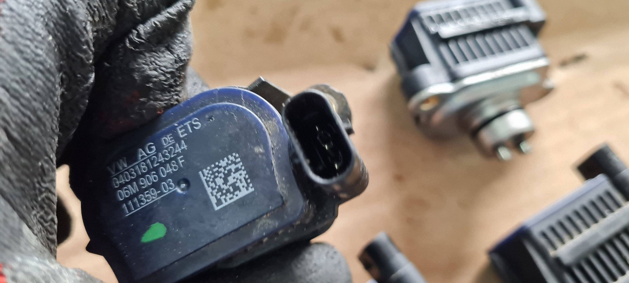 SQ5 80A Q5 VALVOLA elettromagnetico STERUJACY 3.0 TFSI 06M906048F S4 B9 S5