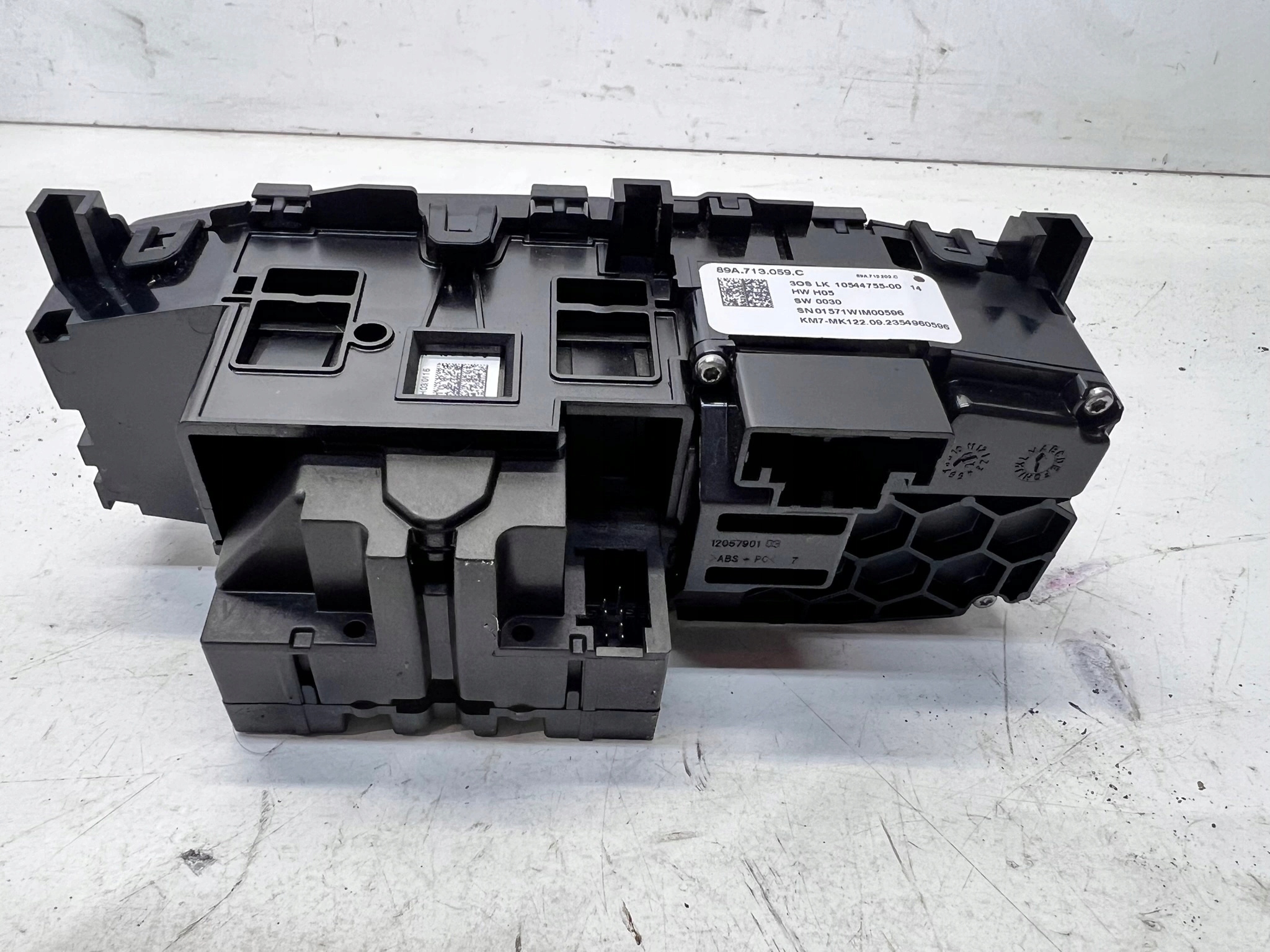 Schalter getriebe AUDI Q4 E-TRON 89A713059C