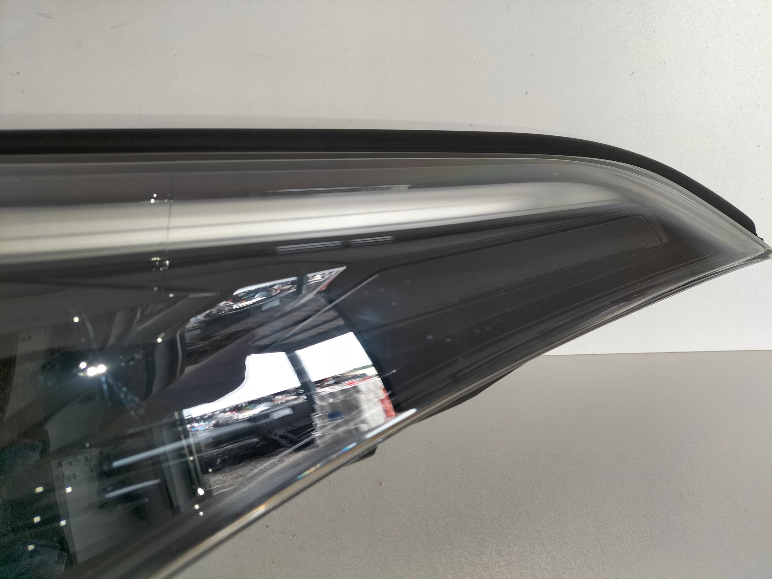 light front reflektor left TOYOTA CHR C-HR LIFT 19-23 FULL LED