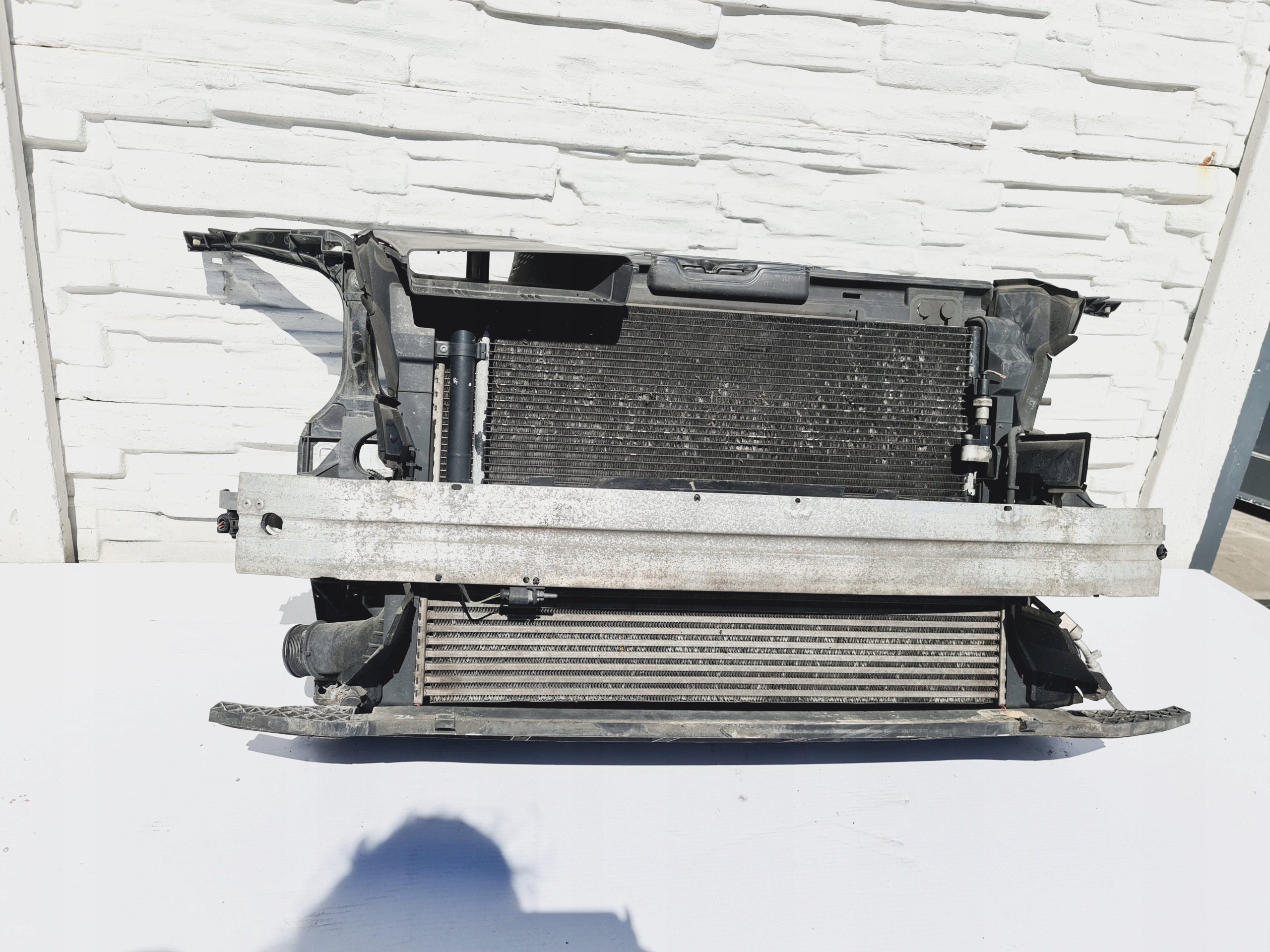 Q5 SQ5 8R LIFT PAS PRZEDNI KOMPLETNY 3.0 AUTOMAT