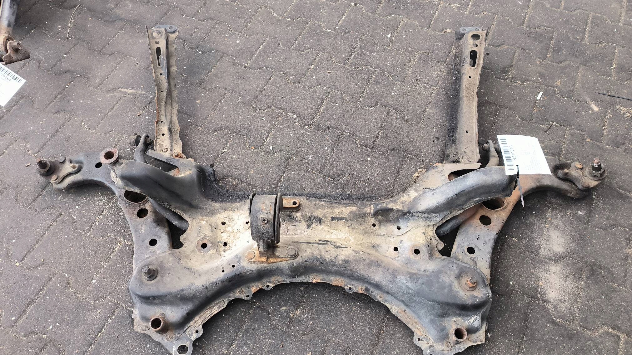 axle beam front TOYOTA RAV-4 III