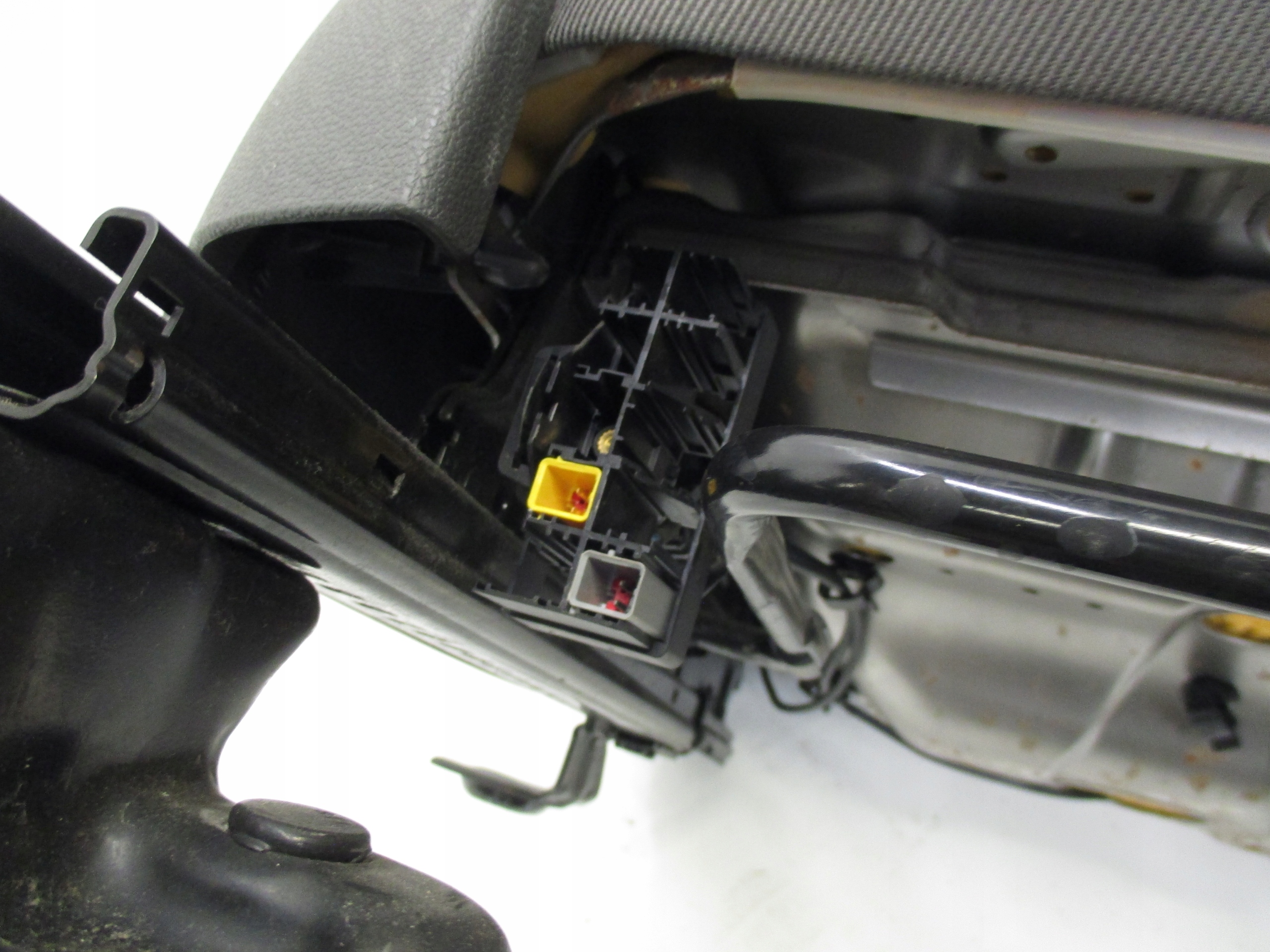 кресло правый пассажира FORD Focus MK2 04-08 европа