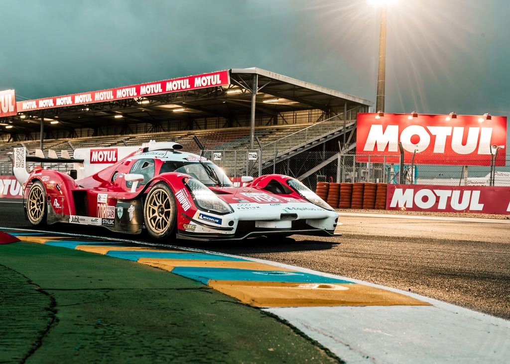 MOTUL 300V COMPETITION 10W-40 10W40 5L 110822 Producent Motul