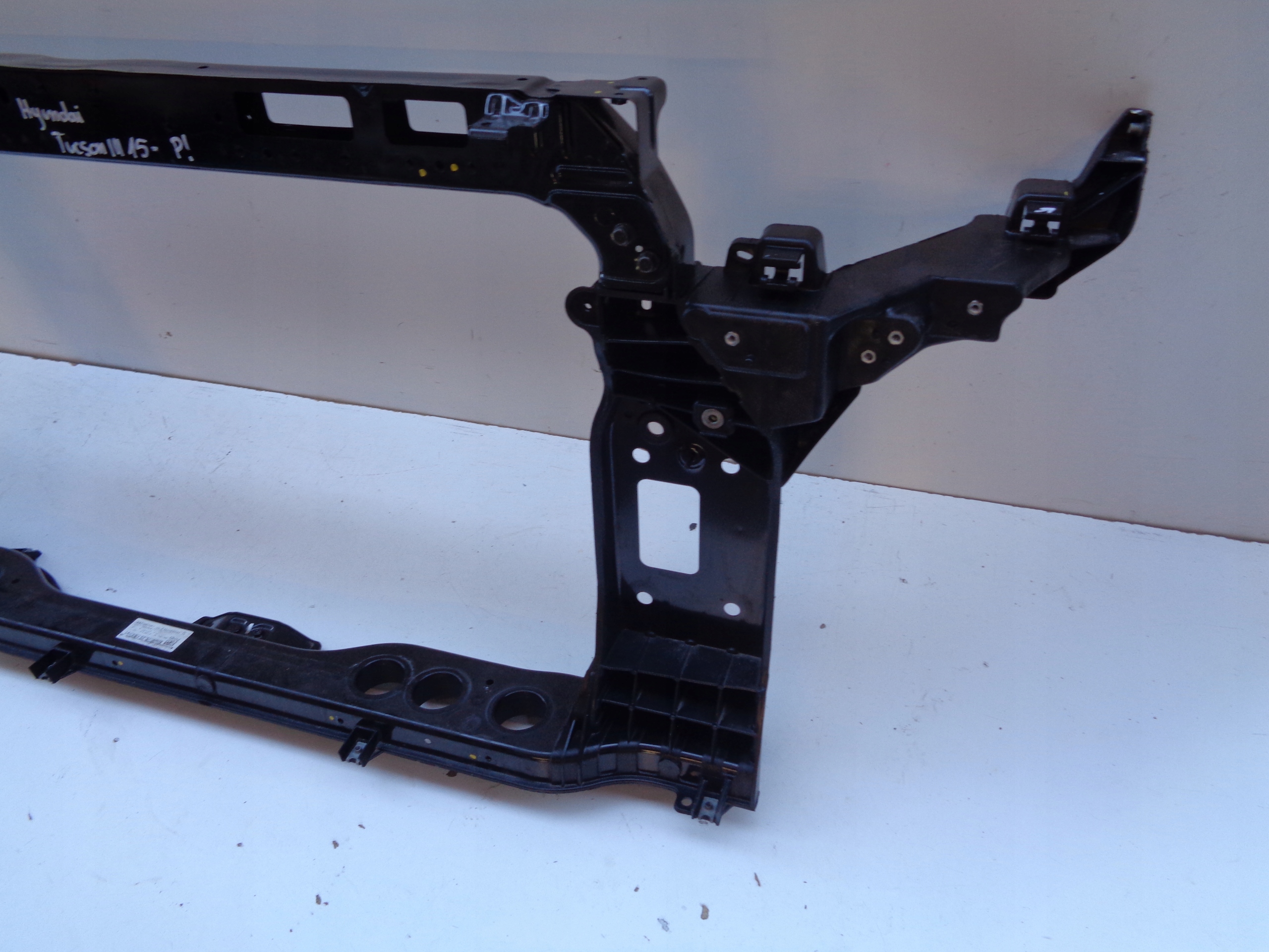 bar, wall front HYUNDAI TUCSON III 15