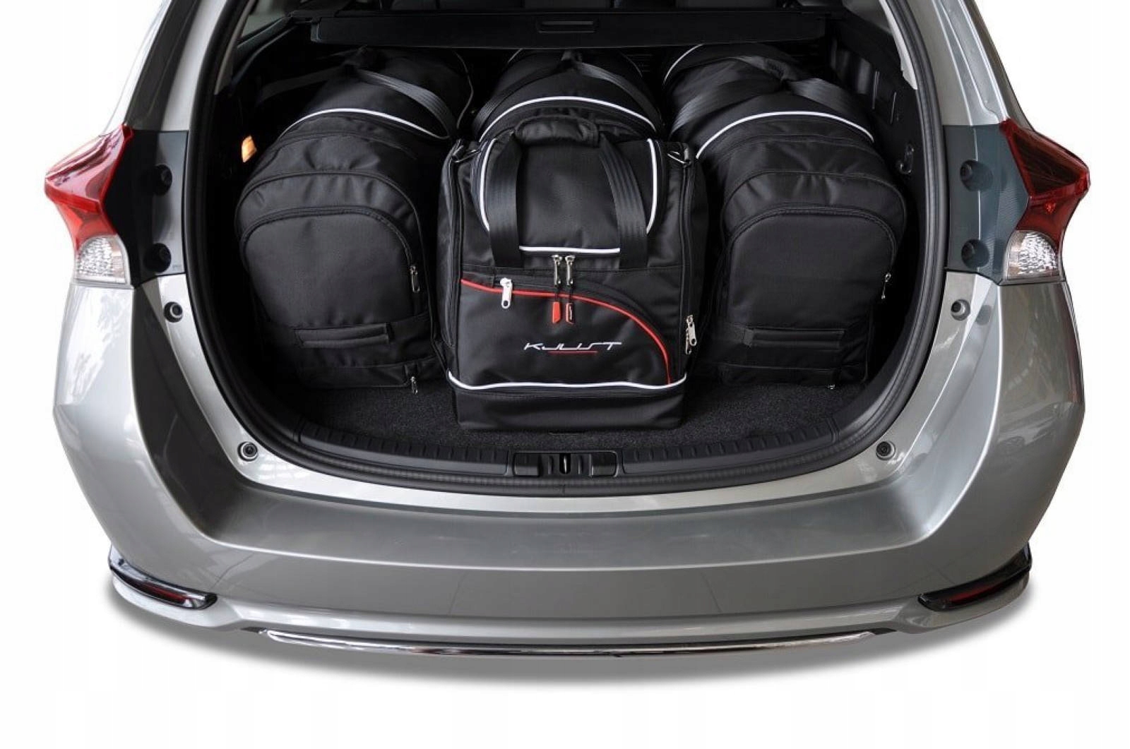 J&j Automotive Sada 4ks cestovných tašiek Sport pre Toyota Auris Touring S