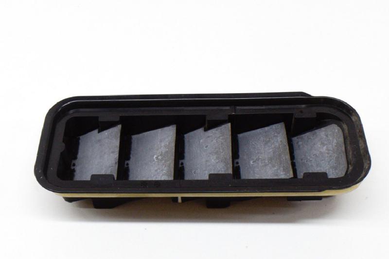 Volvo C40 XC40 mřížka ventilace vnější zadní 31449325