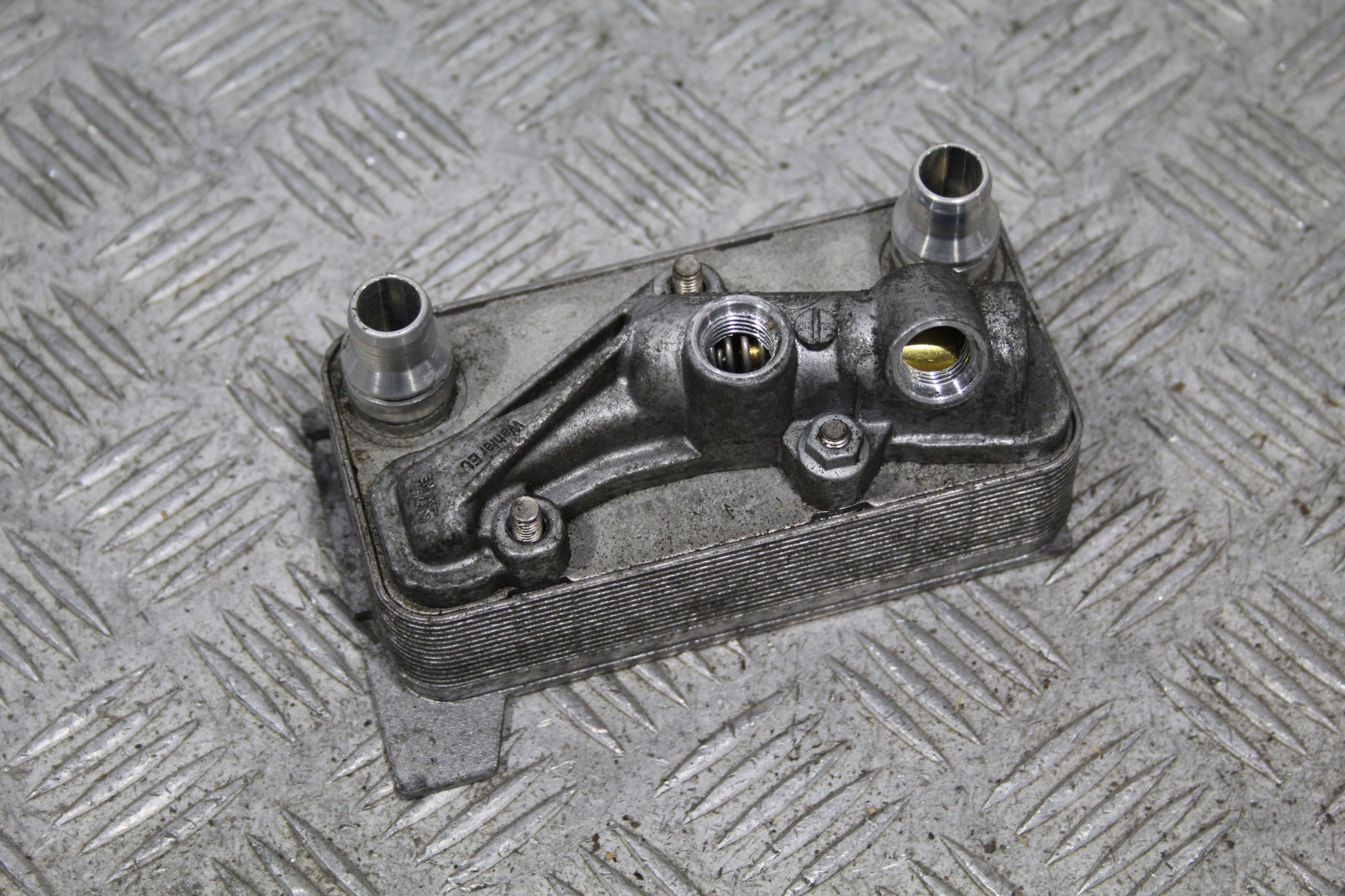 olaj hütö C-KLASA W205 A0995002500