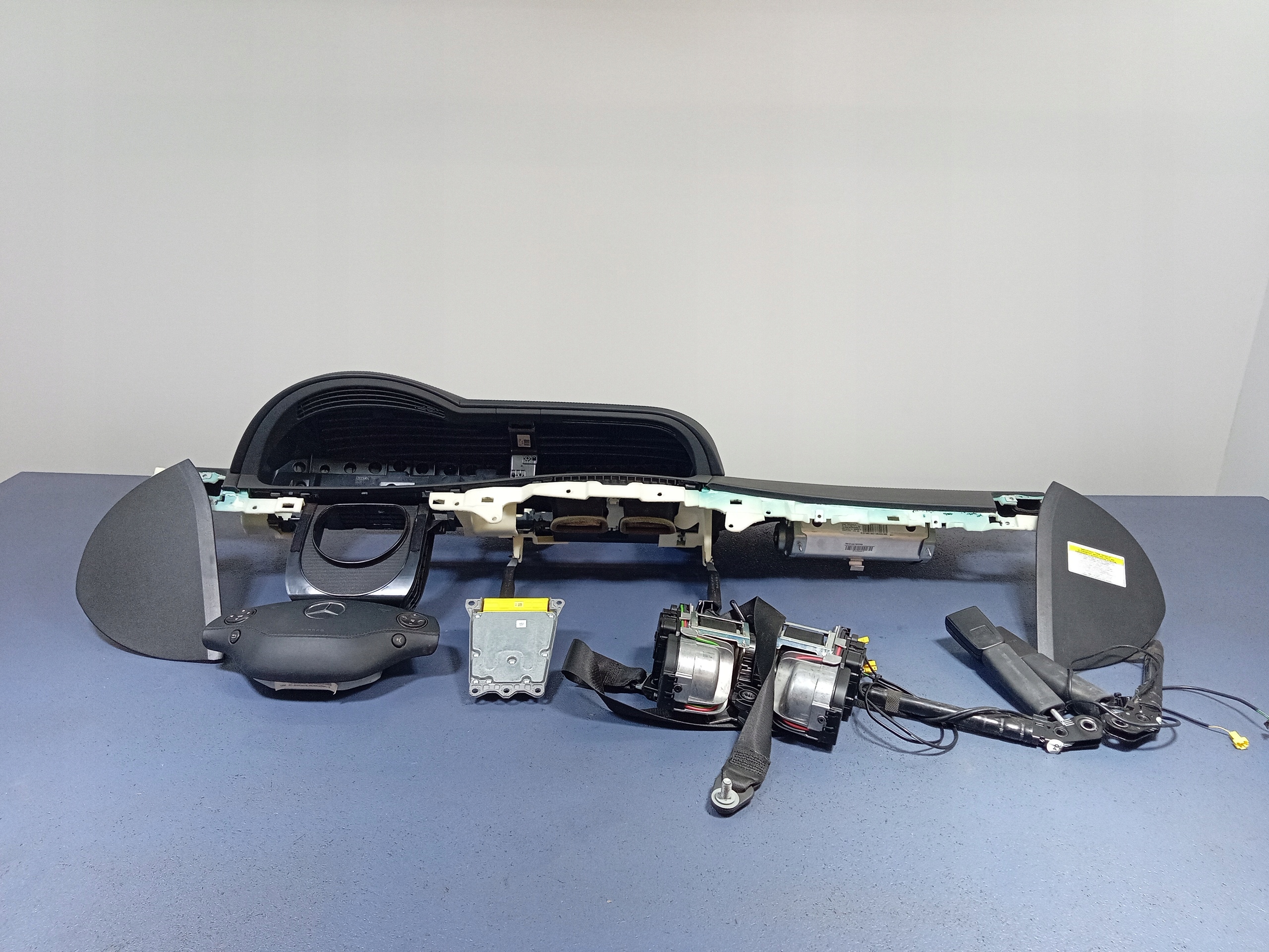 MERCEDES S W221 приборная панель ЕС