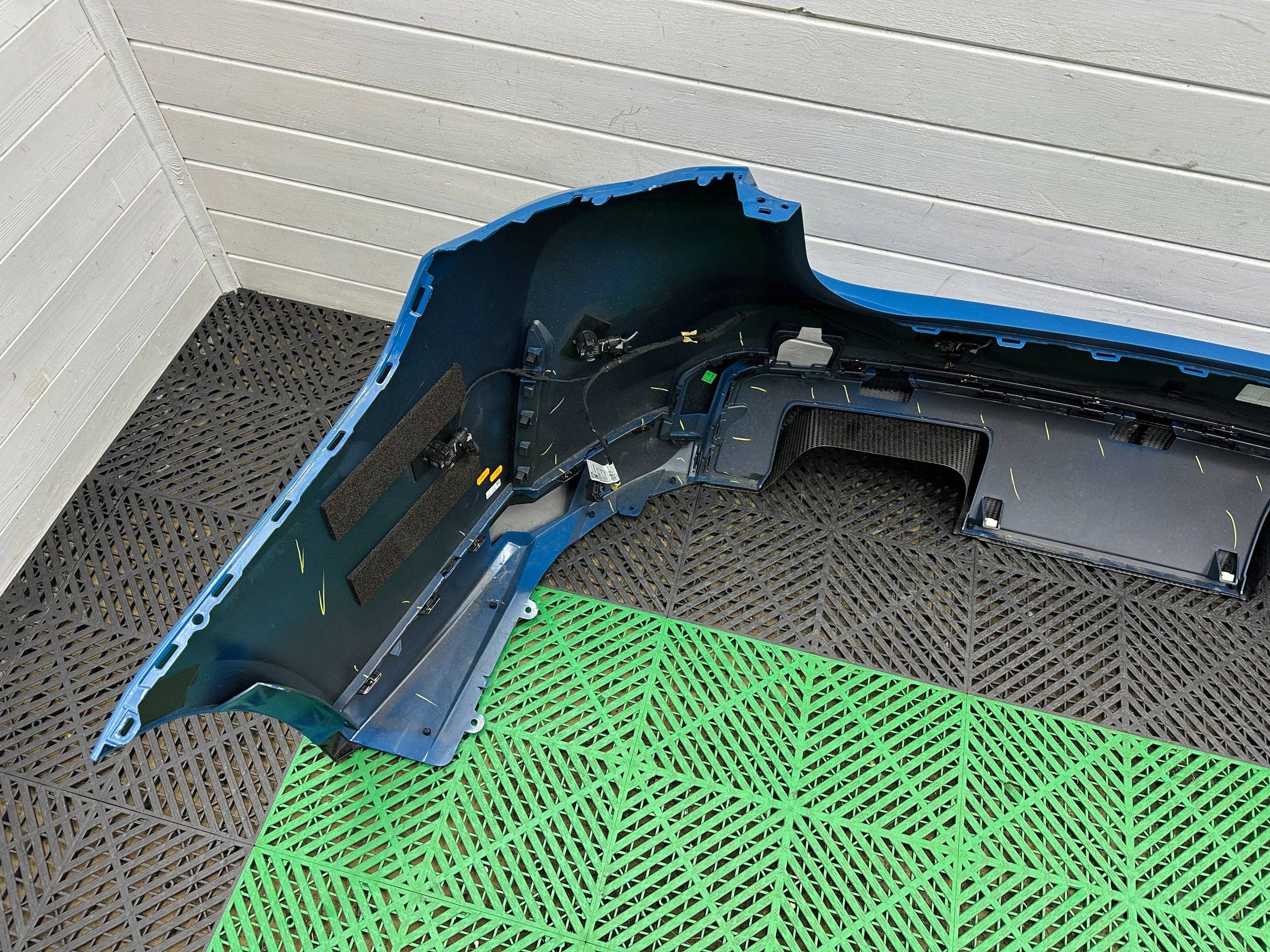 stoßstange hinten heck BMW M4 G82 G83 komplet CARBON !!!!