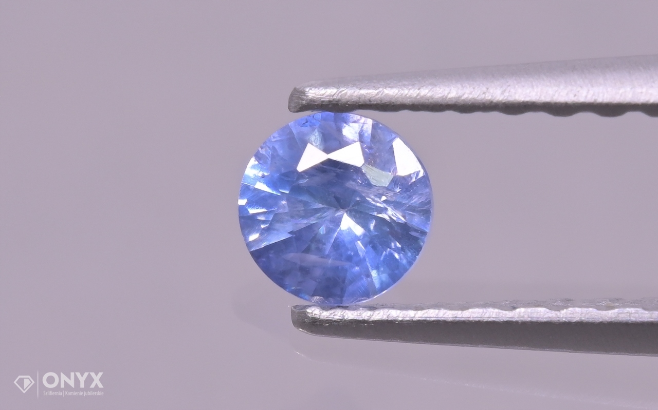 Fazetovaný safír kulatý fi 3,5 mm