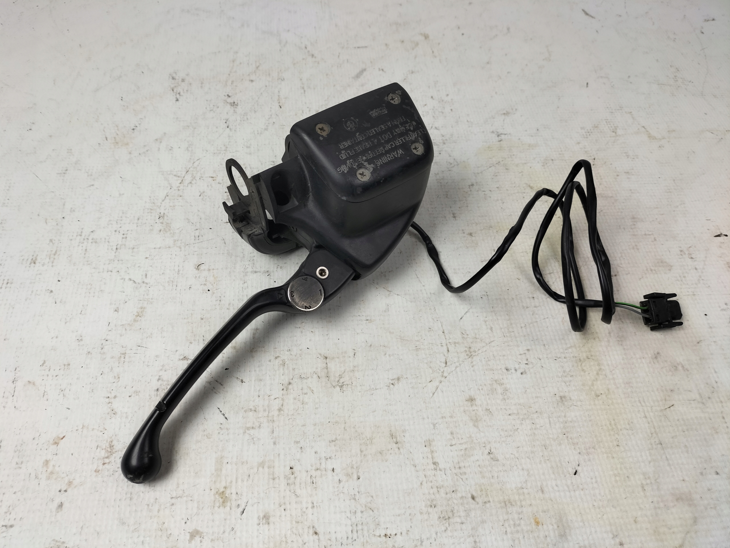 BMW r1150gs гальмівний насос передній