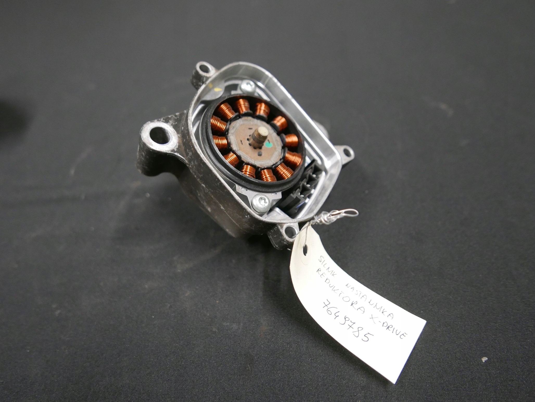 7649785 - BMW F10 F20 F30 Мотор регулятора редуктора