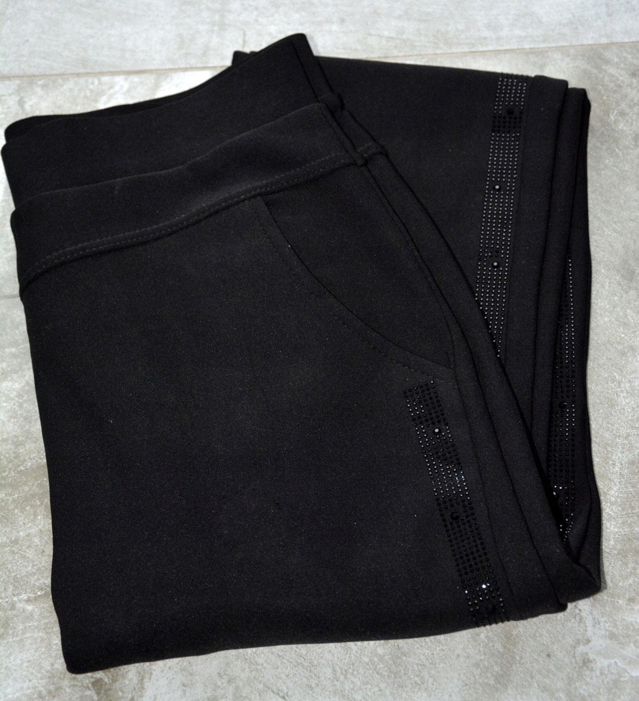 ŚLICZNE SPODNIE WYSZCZUPLAJĄCE Z DŻETAMI CIEPŁE POLAROWE DŁUGIE do7XL 370B Kolekcja ADDAMS COLLECTION