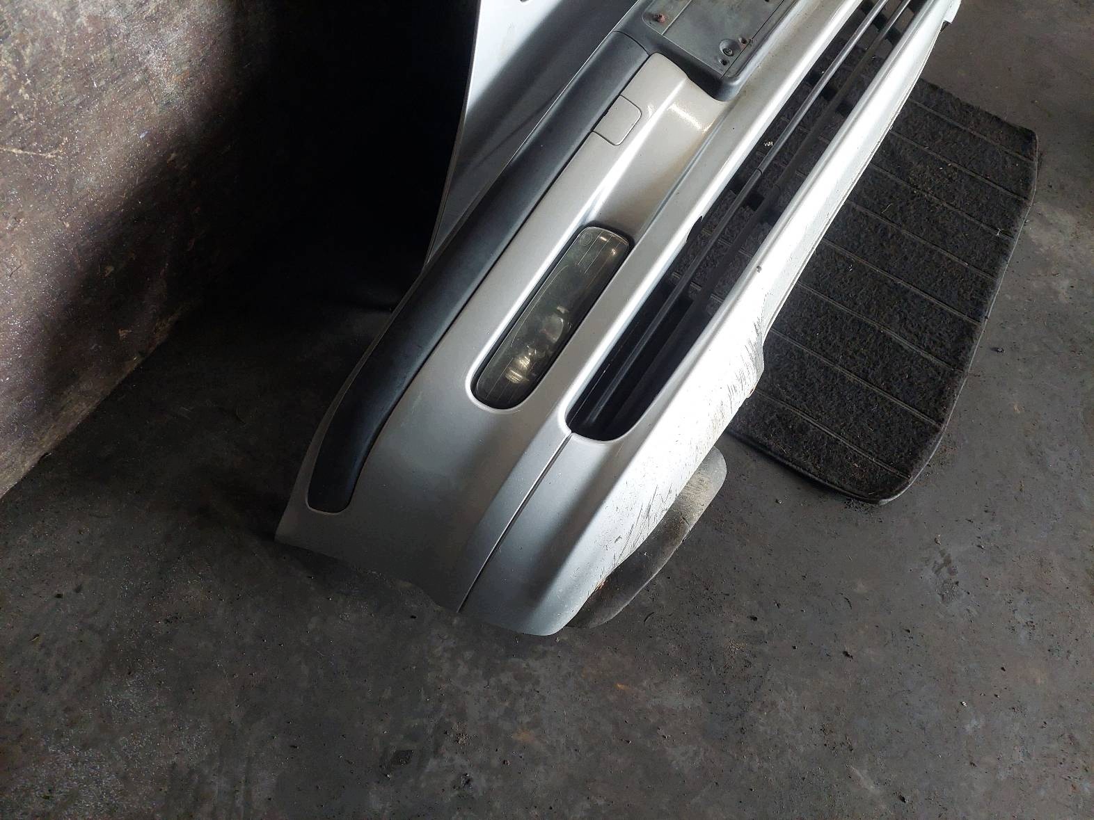complete front bonnet bumper light BMW E46 354/7 TITANSILBER METALLIC