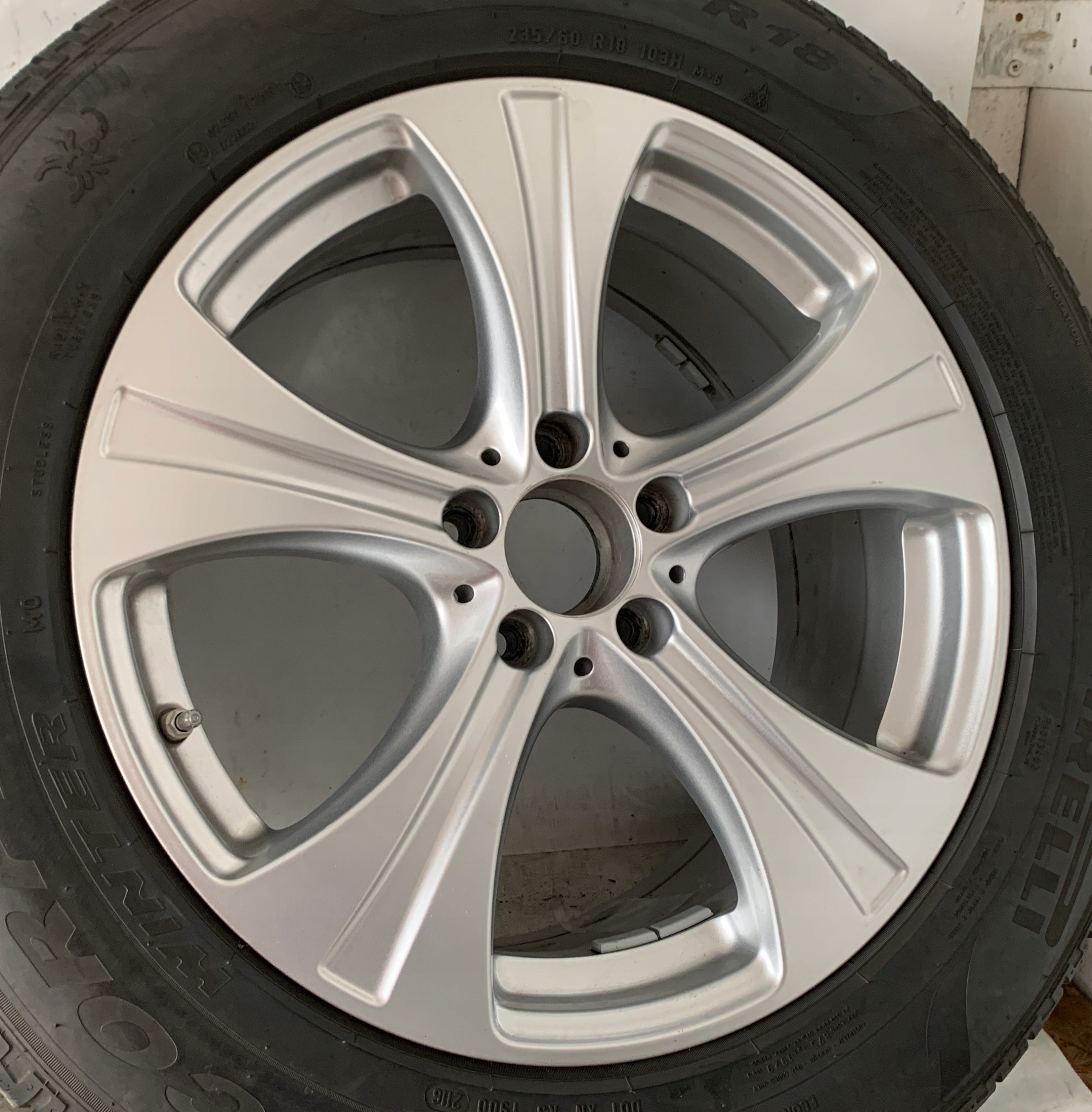 wheels disc 18'' 8J ET38 GLC A2534010800 TPMS 5X112