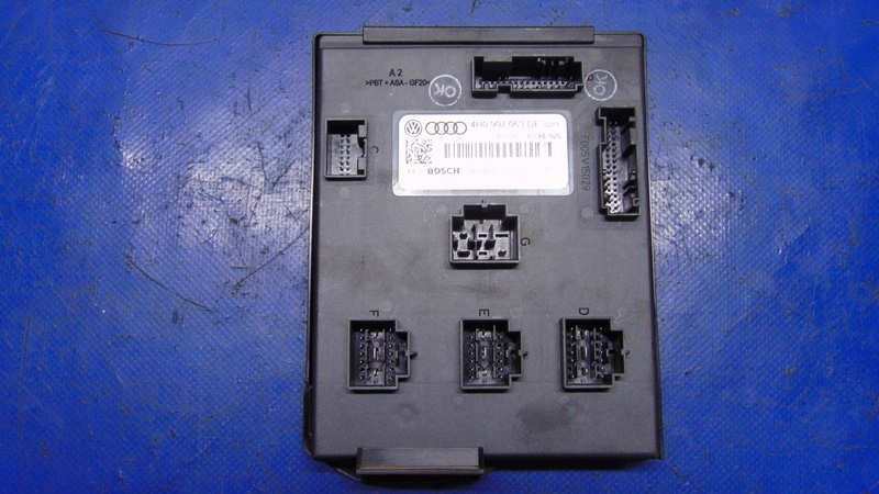 Unité commande confort 4H0907063DE VW TOUAREG II 7P 10-17R