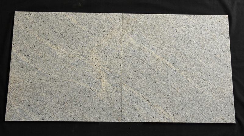 PŁYTKI granit KASHMIR WHITE CM 305x305x10mm satyna