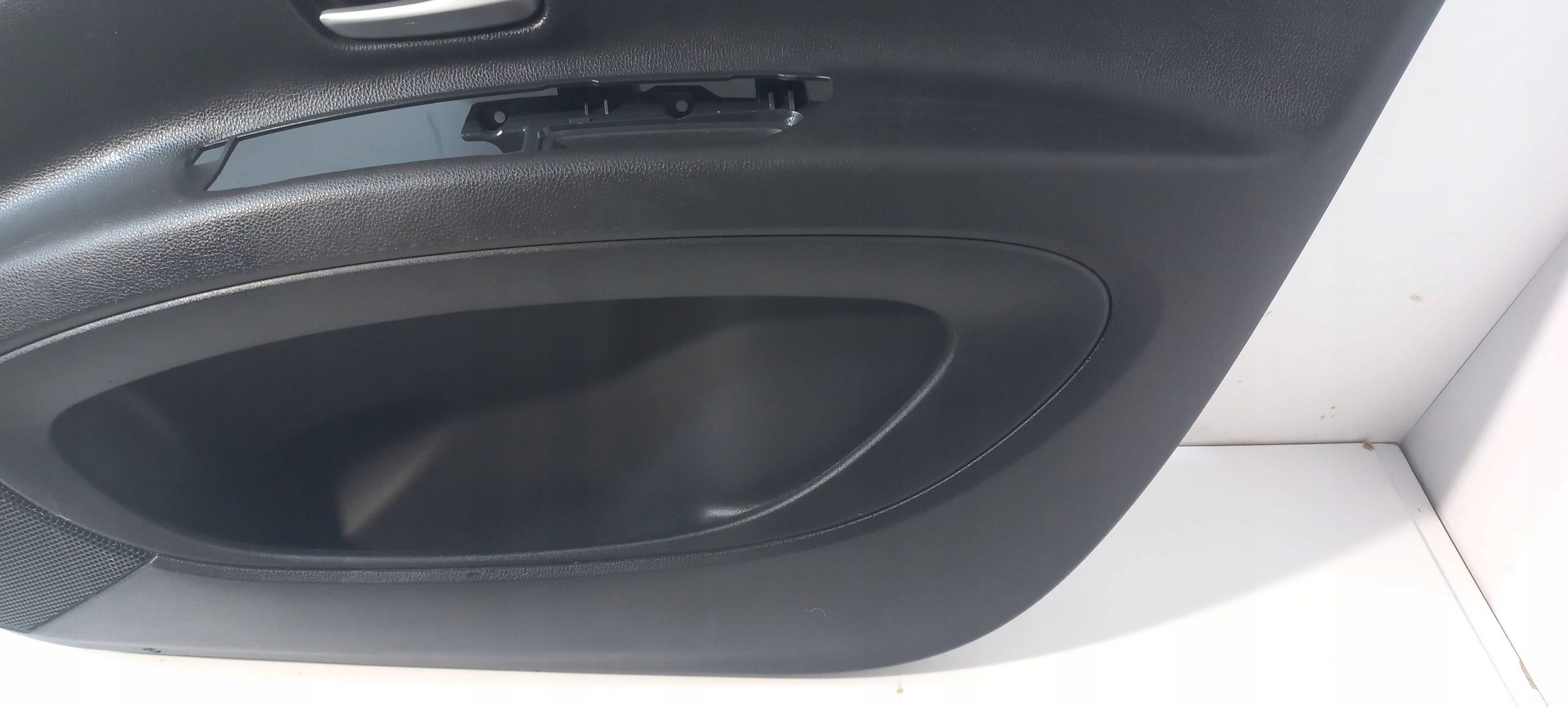 Toyota Aygo X side door front right 676100H130 (ET149)