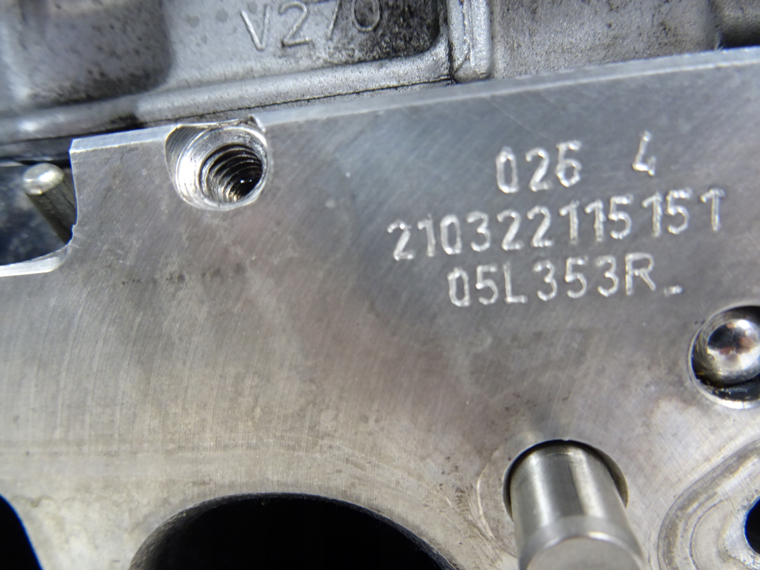 VW AUDI GŁOWICA SILNIKA 2.0 TDI 05L103403AD 05L103308P 2022R Numer katalogowy oryginału 05L103403AD 05L103308P