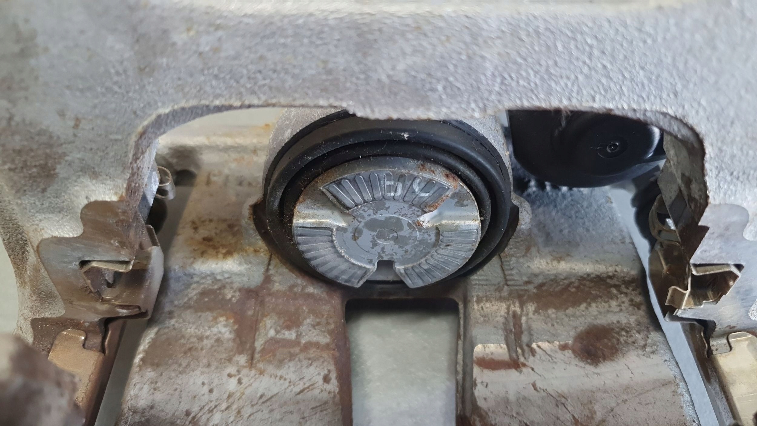 Audi Q8 caliper brake right rear part rear 4M040GFT