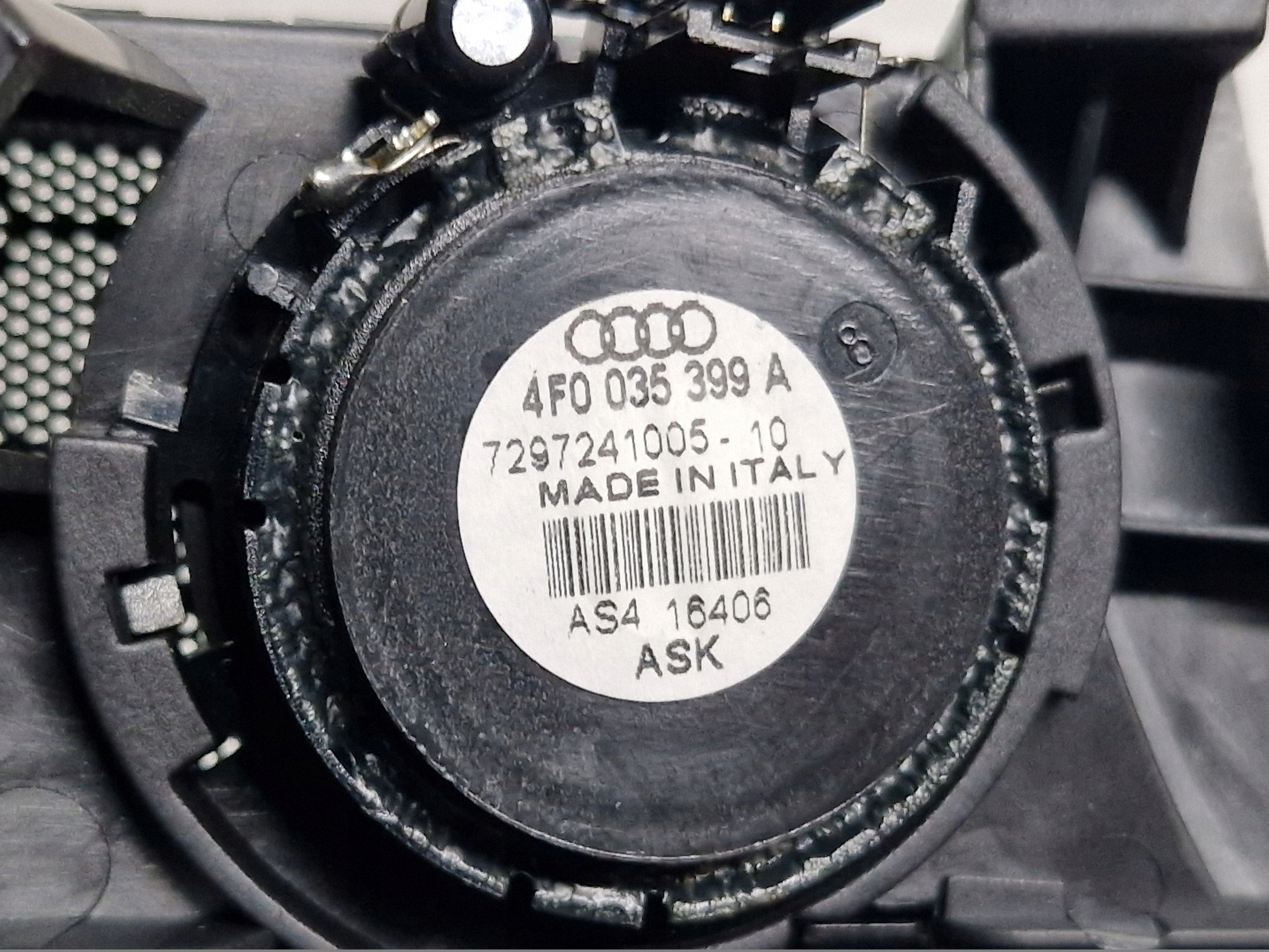 AUDI A6 C6 A6C6 handle WEWETRZNA door left front 4F0837019C KOMPET